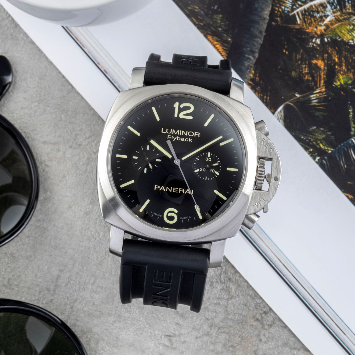 Panerai Luminor 1950 PAM00361 - (1/8)