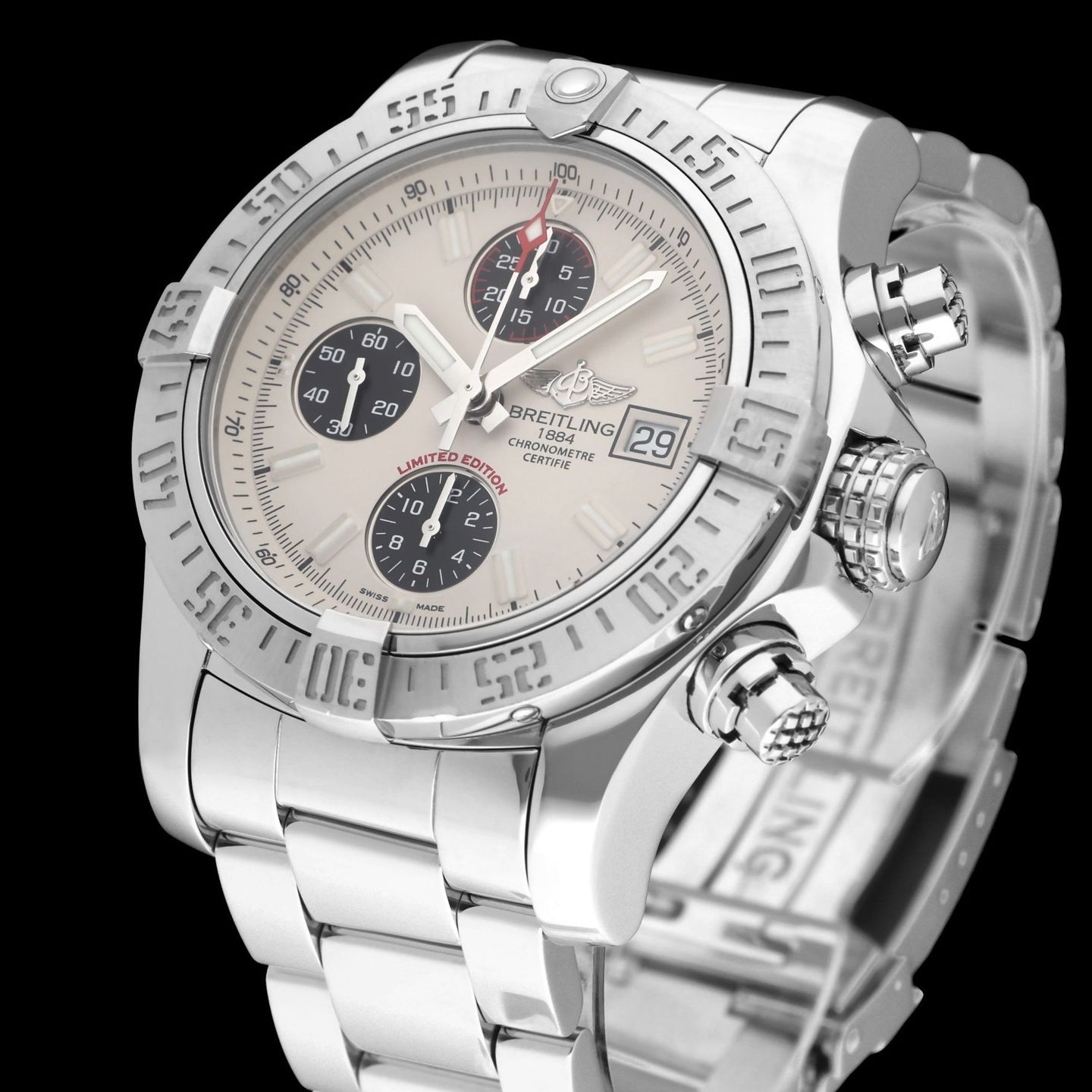 Breitling Avenger II A13381 (2015) - 43 mm Steel case (7/8)