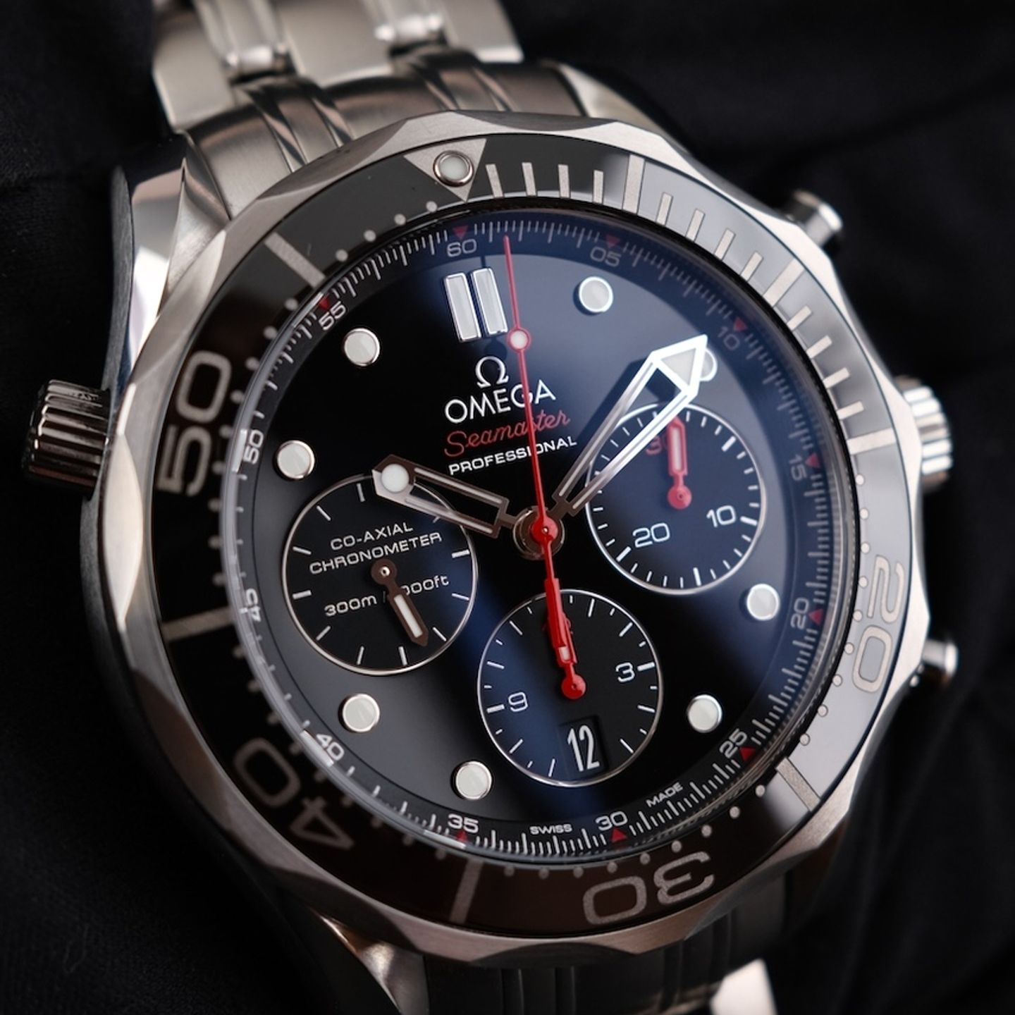 Omega Seamaster Diver 300 M 212.30.44.50.01.001 (2014) - Black dial 44 mm Steel case (5/8)