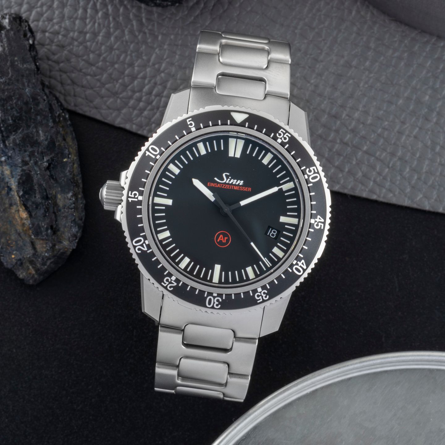 Sinn EZM 3 703.010 (Onbekend (willekeurig serienummer)) - Zwart wijzerplaat 42mm Staal (1/8)