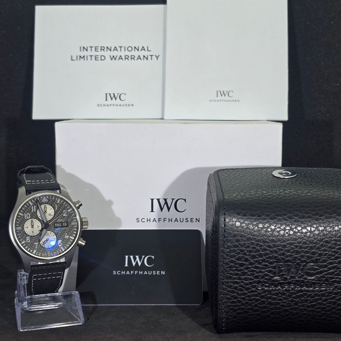 IWC Ingenieur AMG IW377903 (2023) - Zwart wijzerplaat 43mm Titanium (8/8)