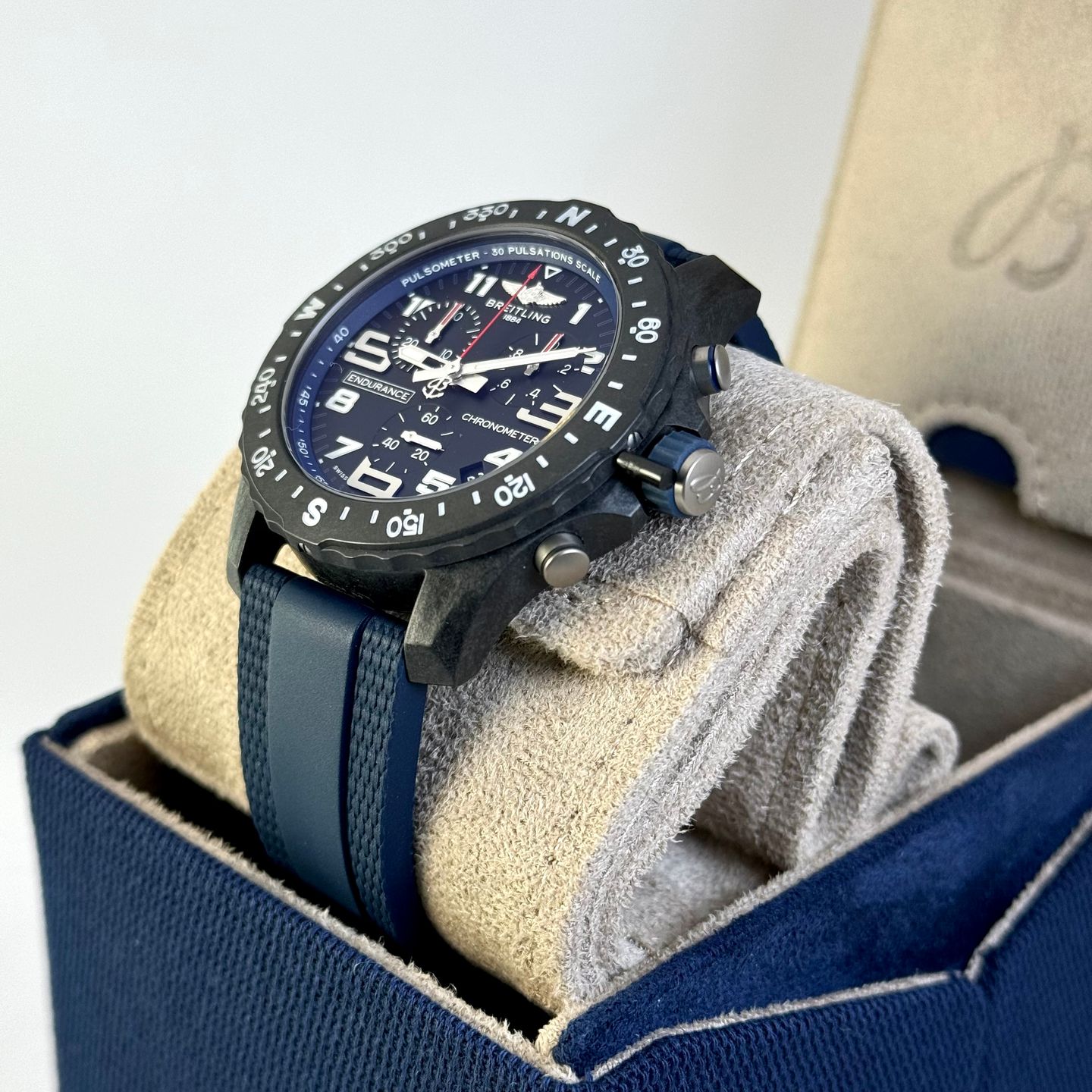 Breitling Endurance Pro X82310D51B1S2 - (1/5)