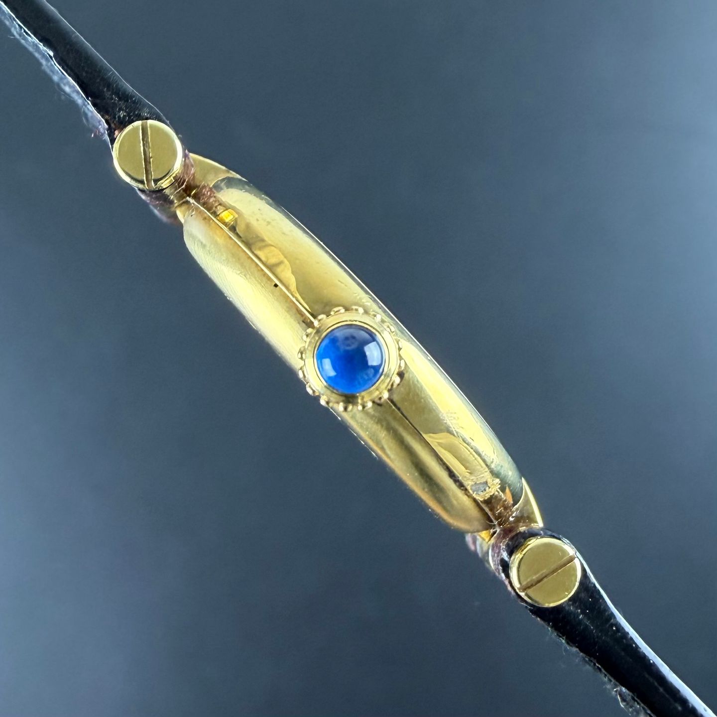 Cartier Tank 590004 (1990) - Champagne dial 24 mm Gold/Steel case (4/8)