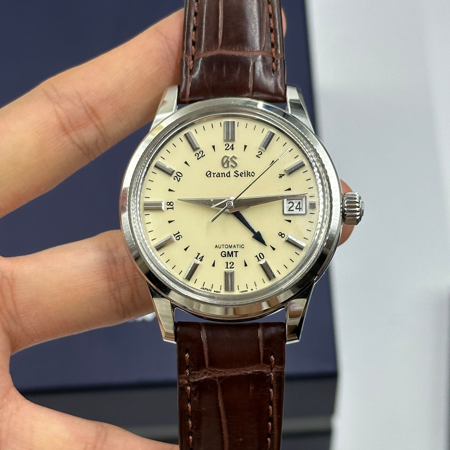 Grand Seiko Elegance Collection SBGM221 - (6/8)