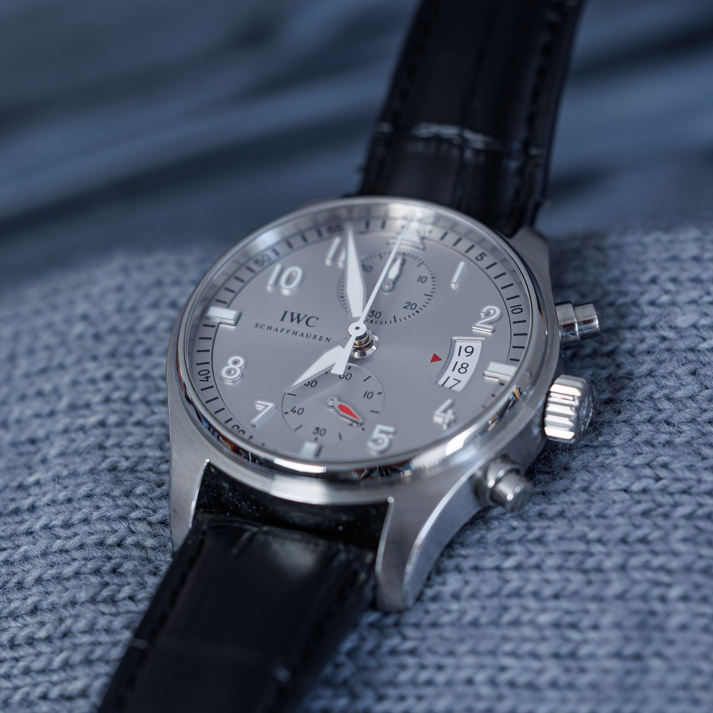 IWC Pilot Spitfire Chronograph IW387809 (2016) - Silver dial 43 mm Steel case (8/8)