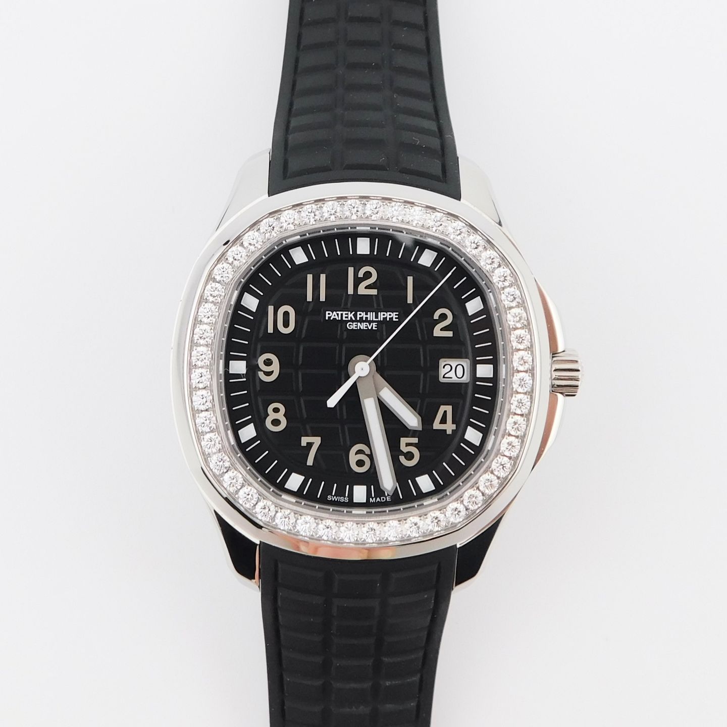 Patek Philippe Aquanaut 5267/200A-001 (2025) - Zwart wijzerplaat 39mm Staal (2/5)