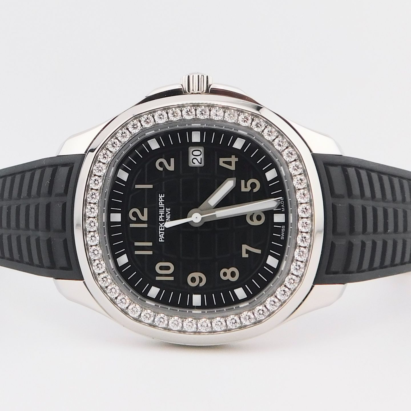 Patek Philippe Aquanaut 5267/200A-001 (2025) - Zwart wijzerplaat 39mm Staal (3/5)