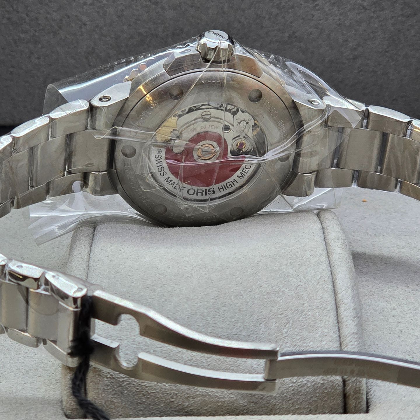 Oris Aquis Date 01 733 7770 4157-07 4 18 67FC (2024) - Groen wijzerplaat 37mm Staal (7/8)