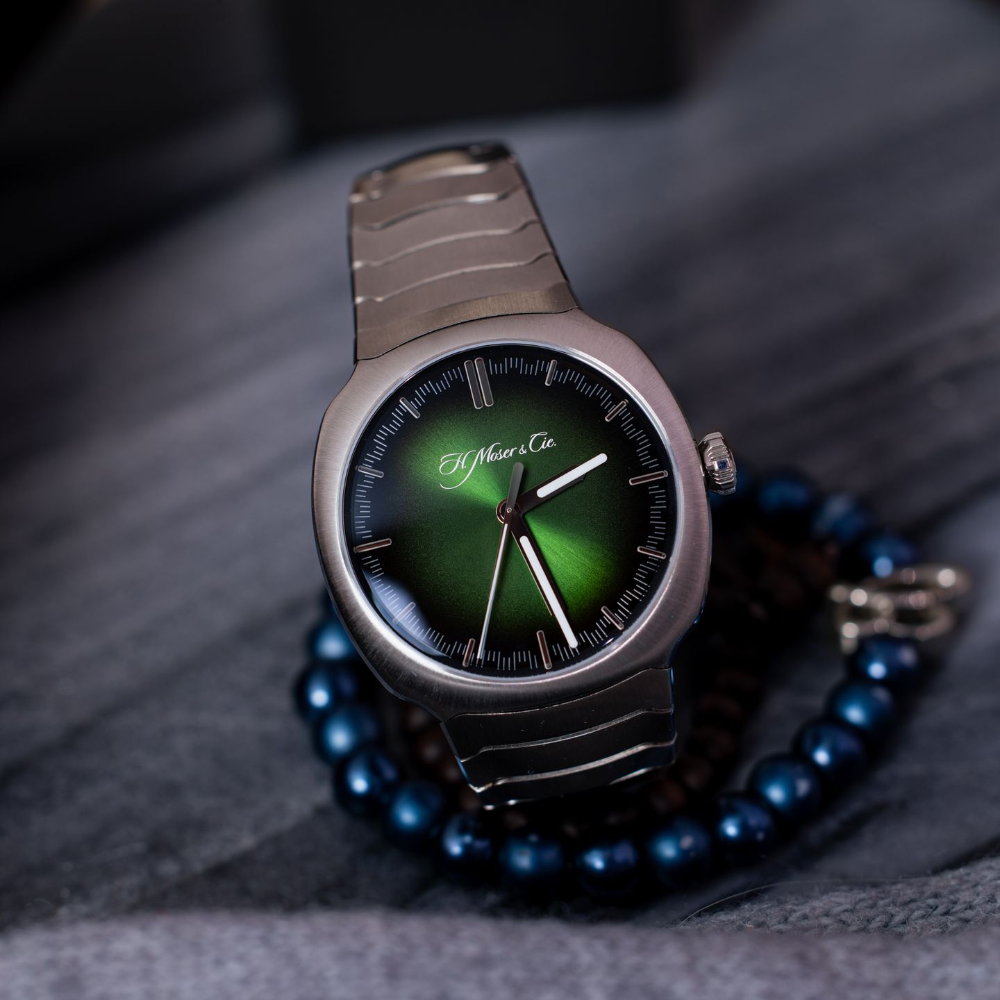 H. Moser & Cie. Streamliner 6200-1200 - (1/6)