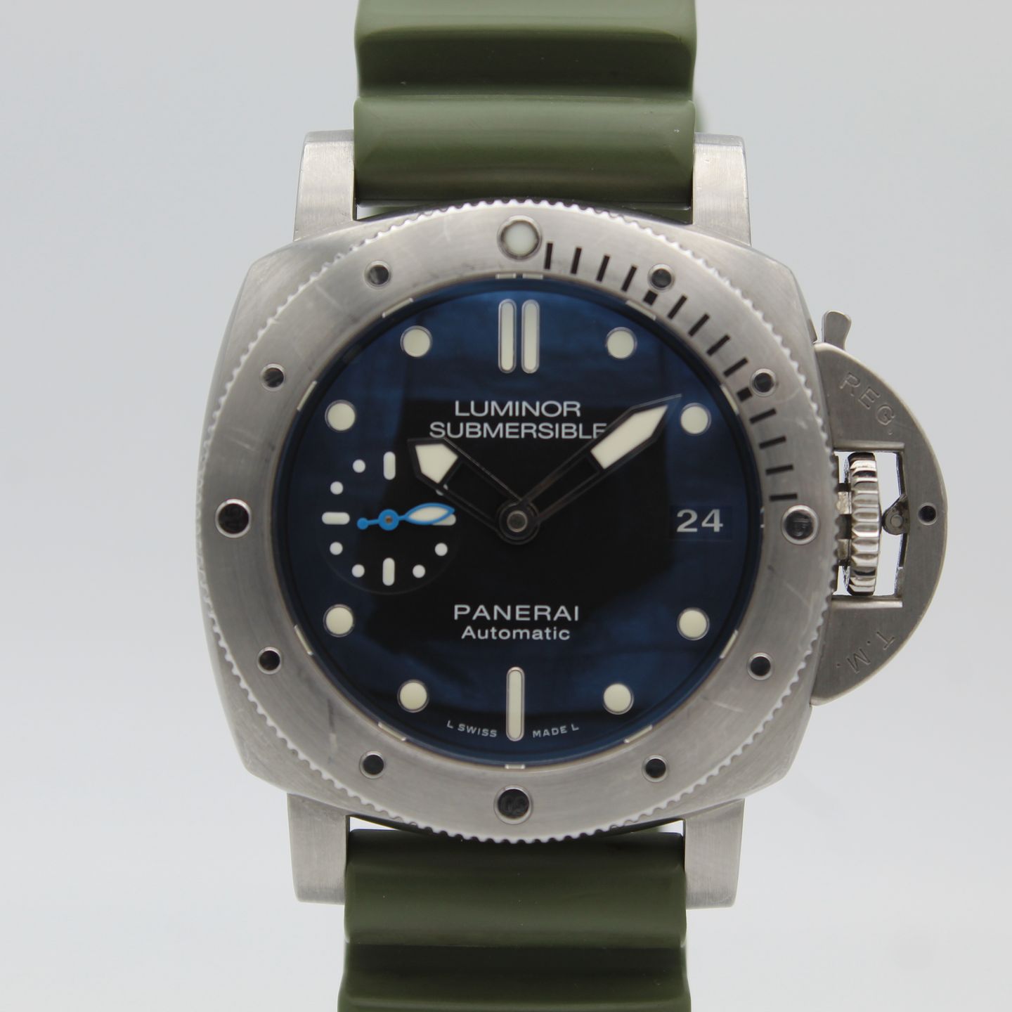 Panerai Luminor Submersible 1950 3 Days Automatic PAM00682 (2018) - Zwart wijzerplaat 42mm Staal (1/8)