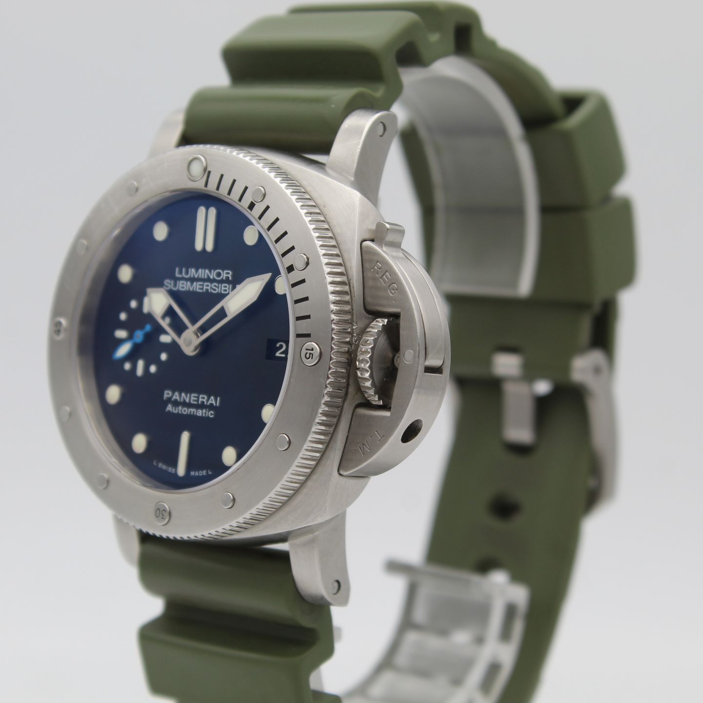 Panerai Luminor Submersible 1950 3 Days Automatic PAM00682 (2018) - Zwart wijzerplaat 42mm Staal (4/8)