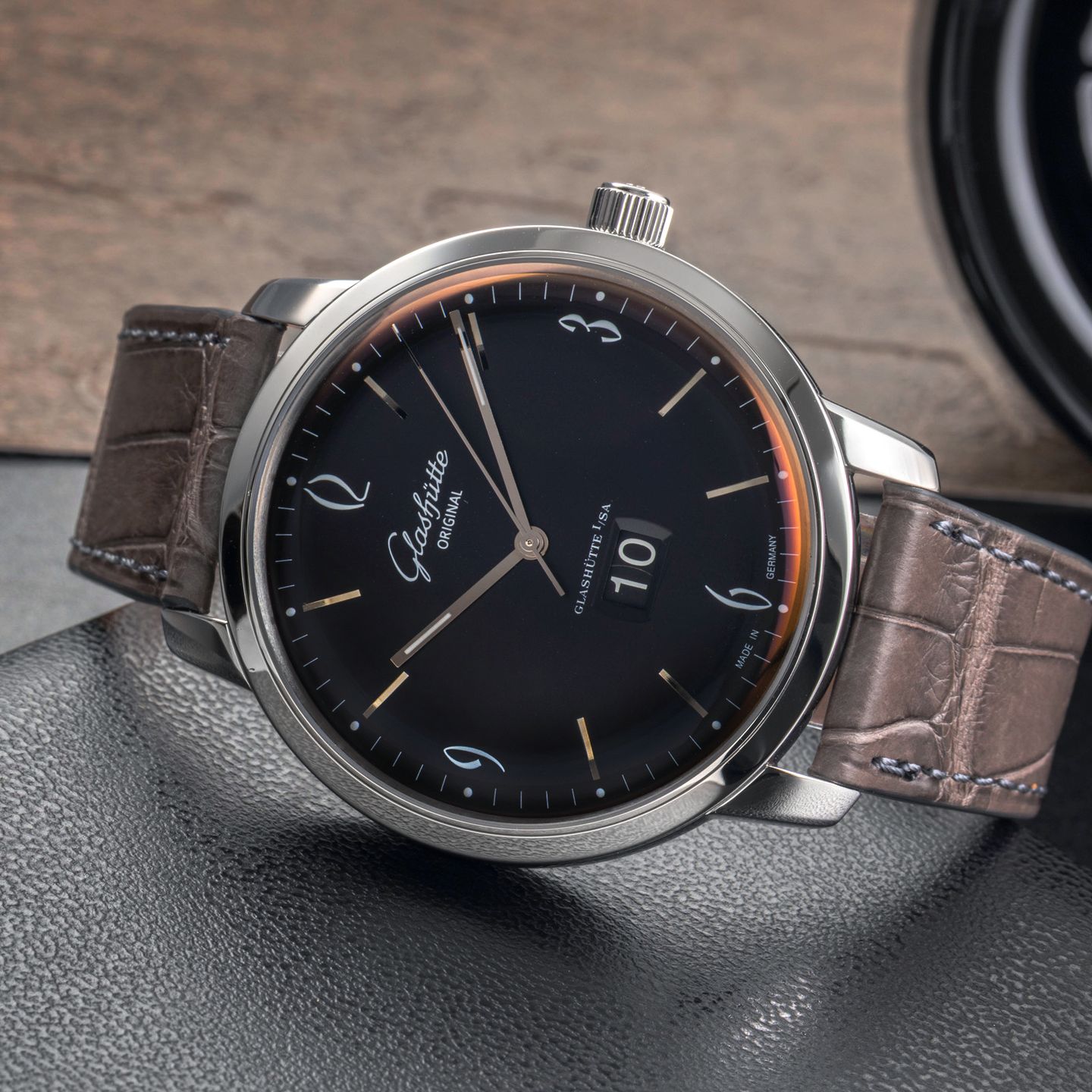 Glashütte Original Sixties Panorama Date 1-39-47-03-02-04 - (2/8)