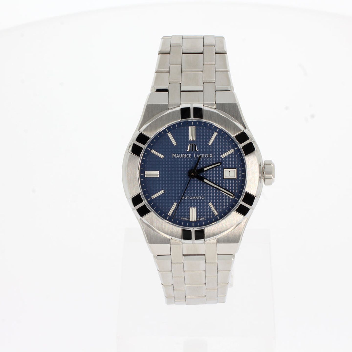 Maurice Lacroix Aikon AI6007-SS002-430-1 (2025) - Blue dial 39 mm Steel case (1/4)