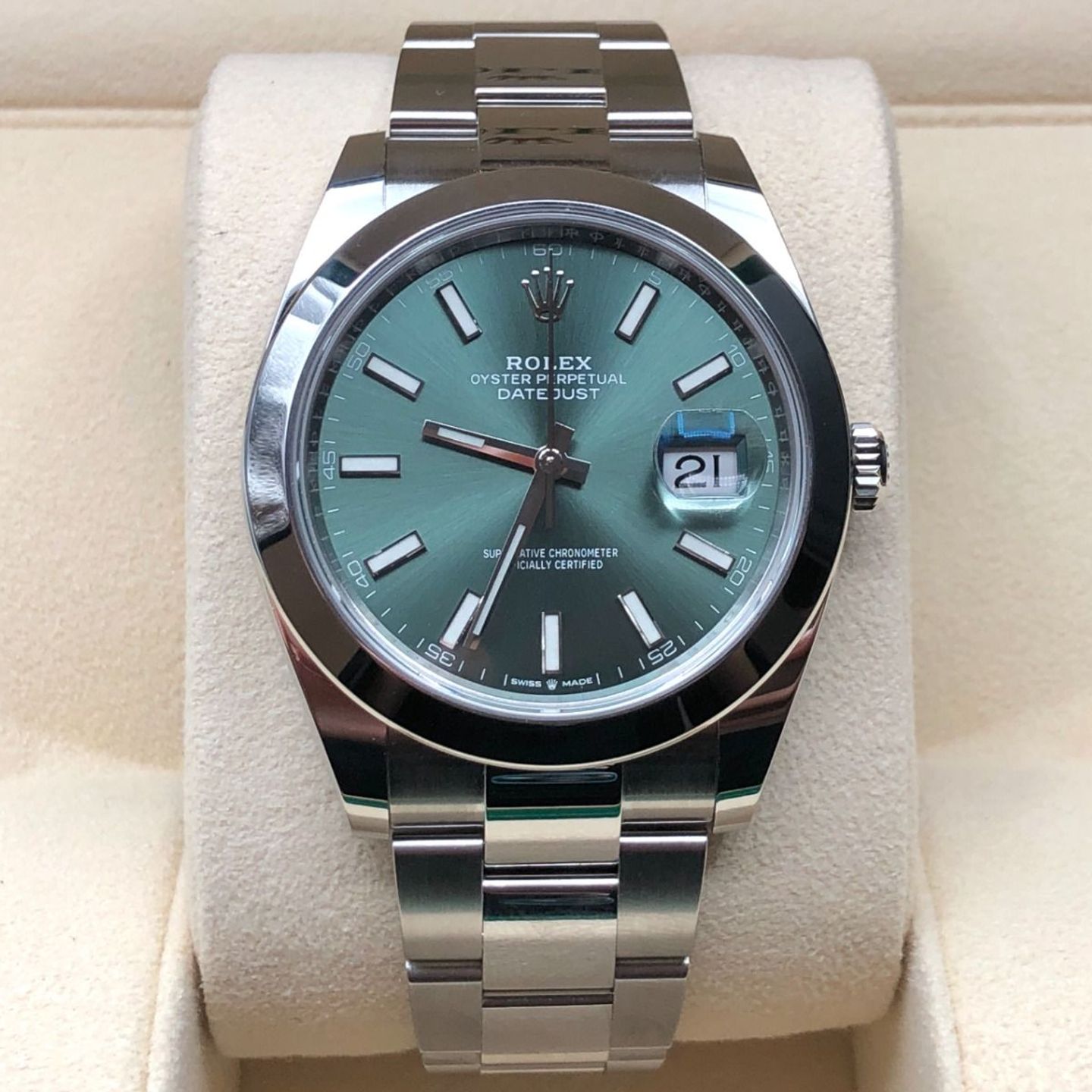 Rolex Datejust 41 126300 (2023) - Green dial 41 mm Steel case (6/8)