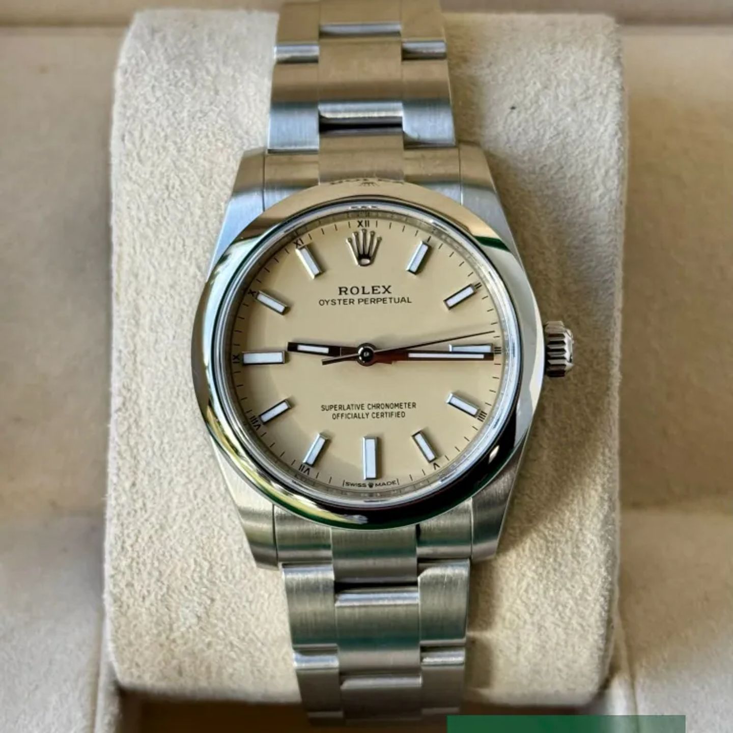 Rolex Oyster Perpetual 34 124200 - (2/7)