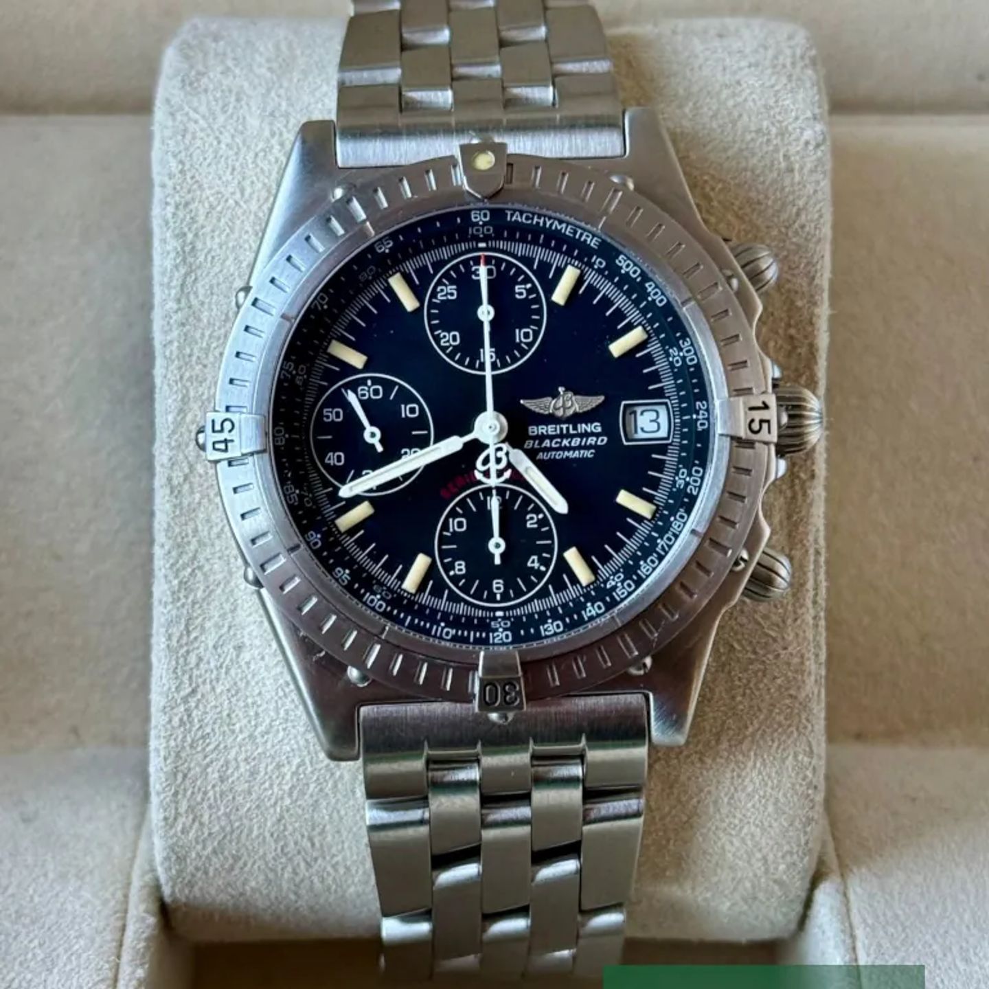 Breitling Blackbird A13350 - (2/7)