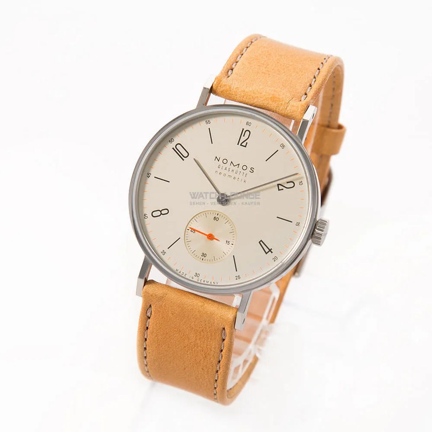 NOMOS Tangente Neomatik 176 - (5/8)