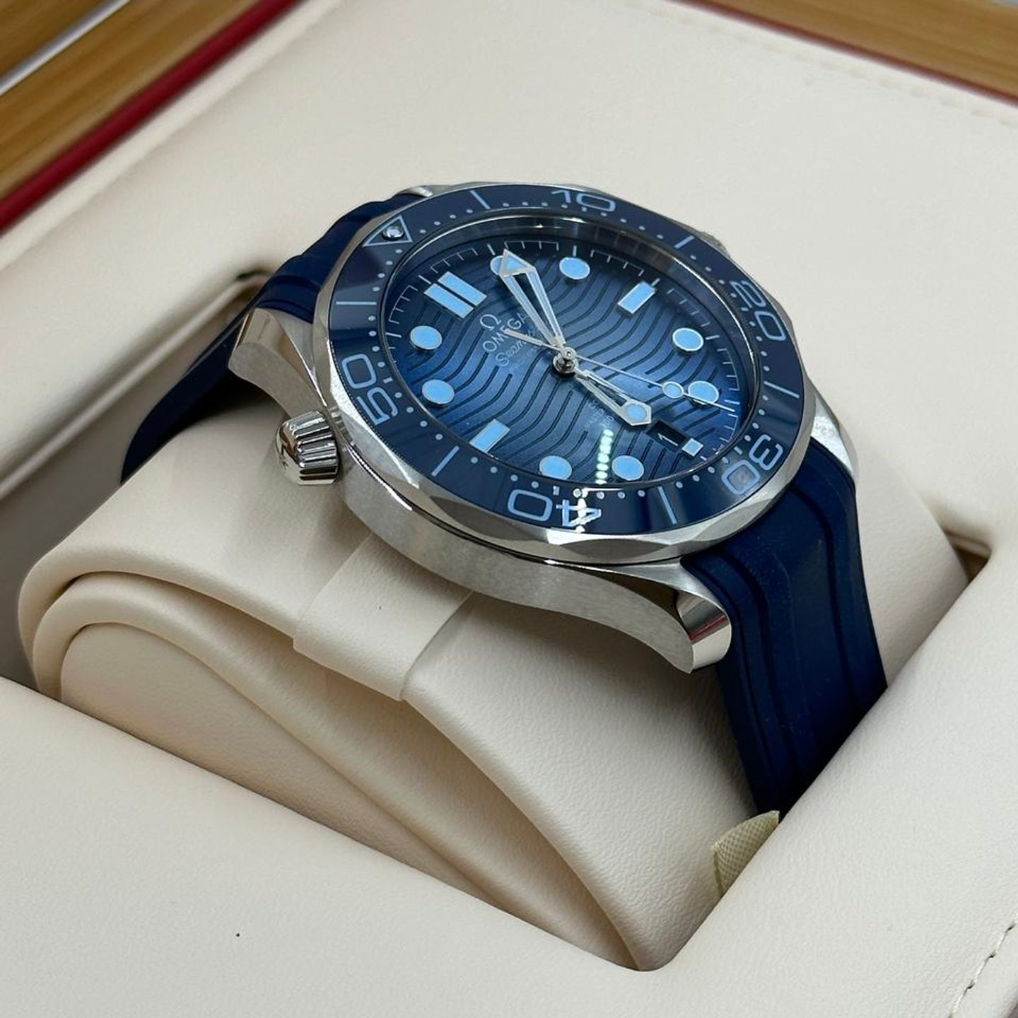 Omega Seamaster Diver 300 M 210.32.42.20.03.002 - (7/10)
