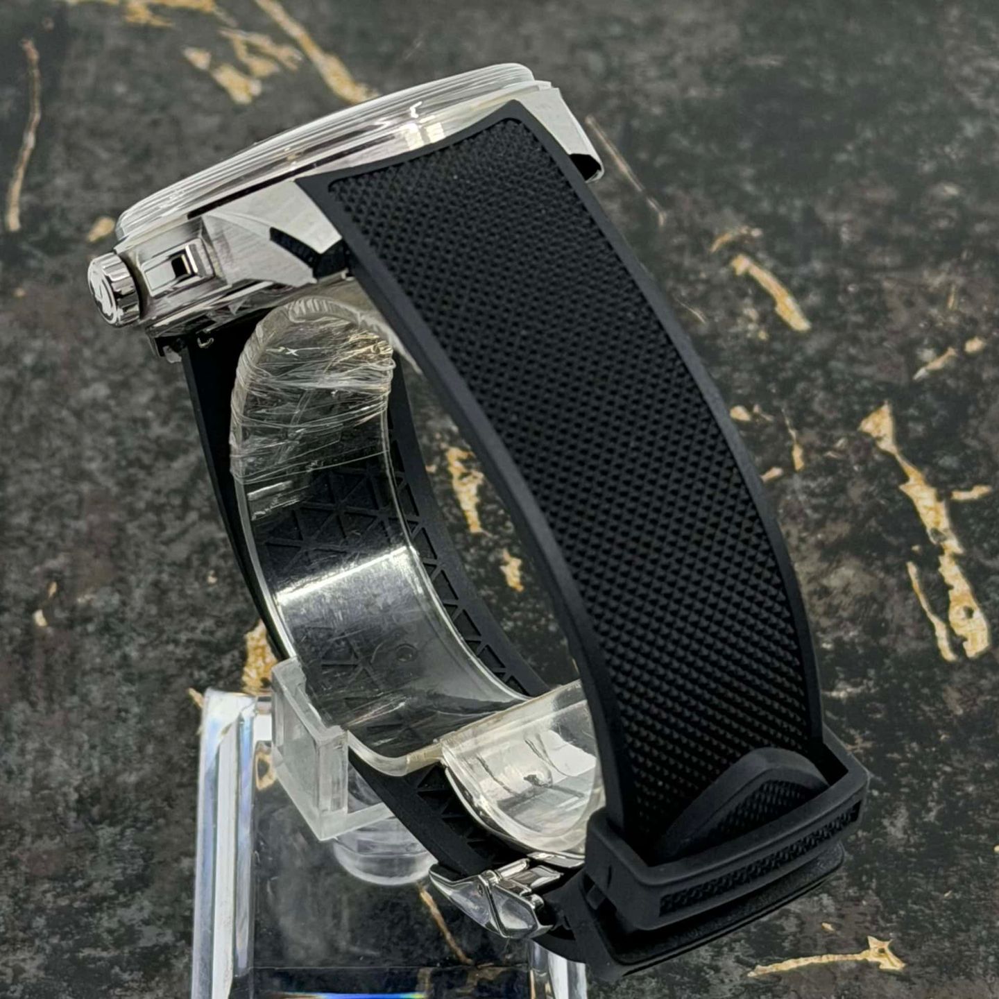 Jaeger-LeCoultre Polaris Q9028651 (2026) - Black dial 42 mm Steel case (6/8)