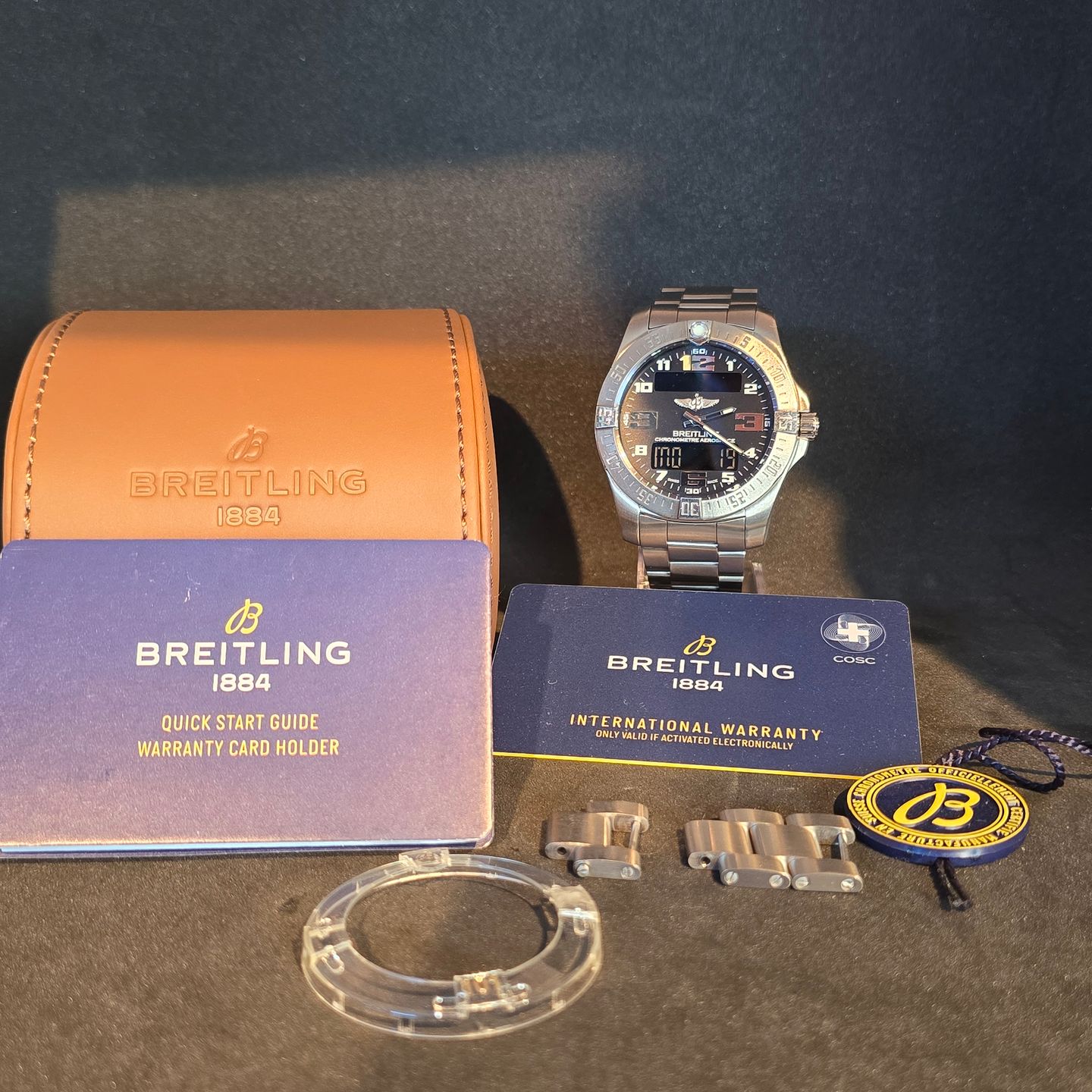 Breitling Aerospace EVO E79363 (Unknown (random serial)) - Black dial 43 mm Titanium case (2/8)