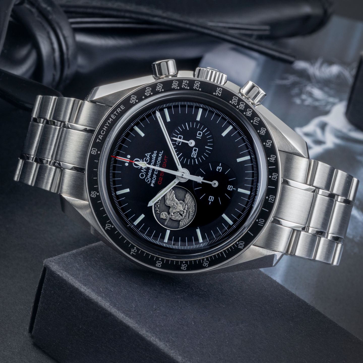 Omega Speedmaster Professional Moonwatch 311.30.42.30.01.002 - (2/8)