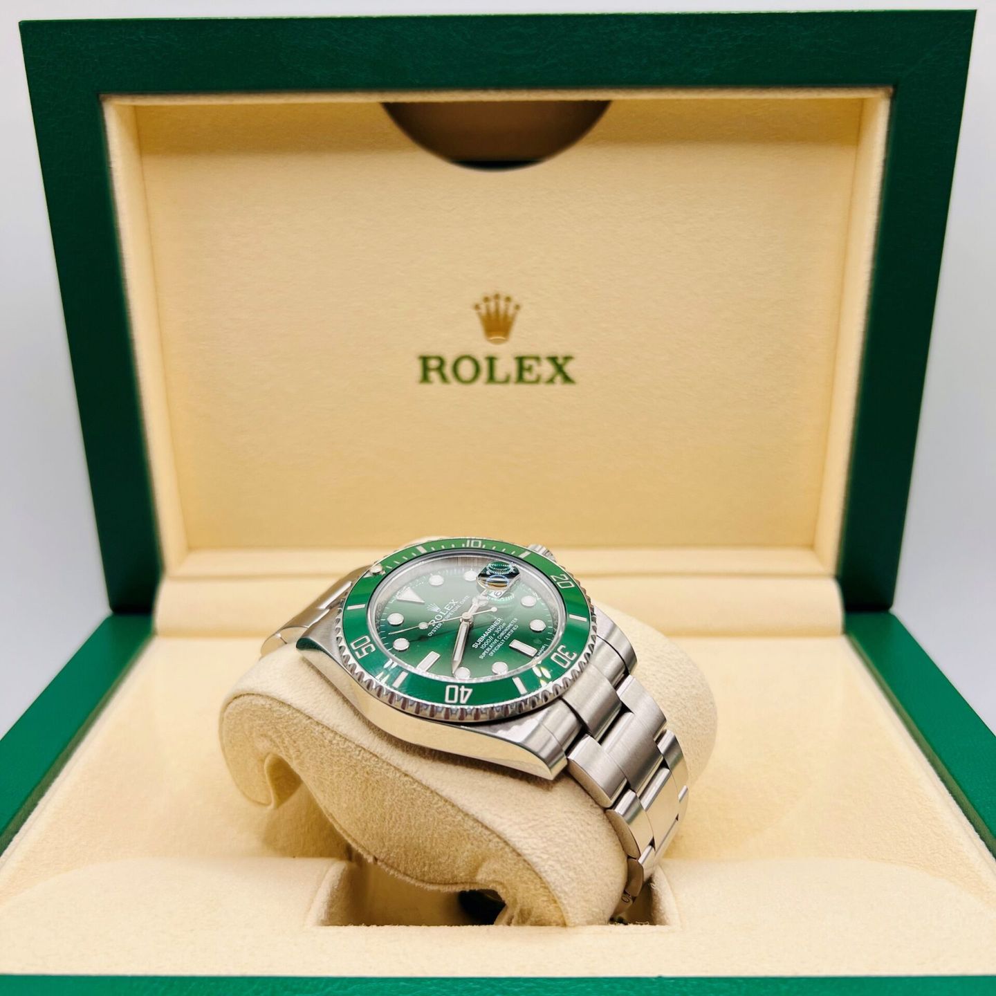 Rolex Submariner Date 116610LV (2018) - Green dial 40 mm Steel case (4/6)