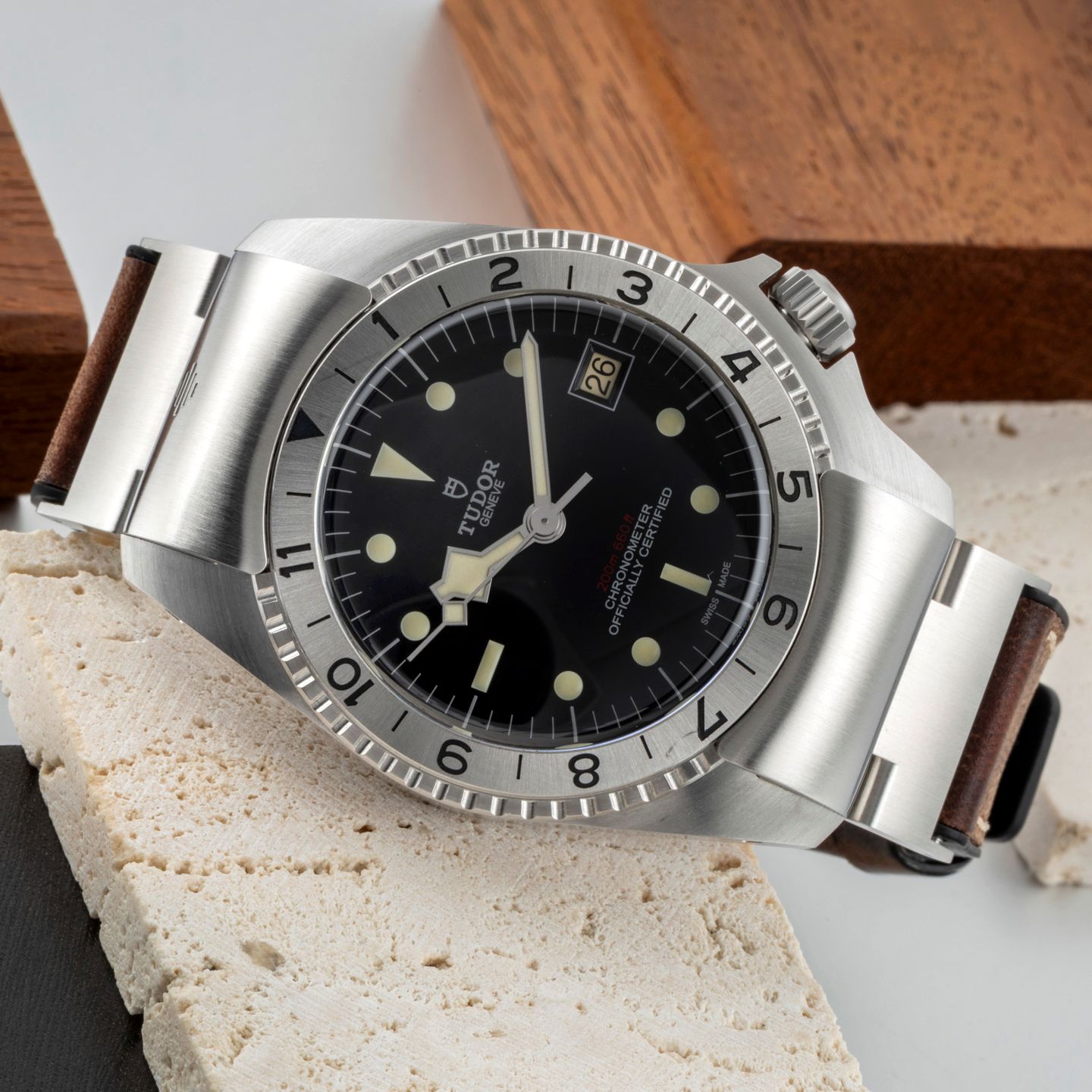 Tudor Black Bay 70150 (Unknown (random serial)) - 42 mm Steel case (2/8)