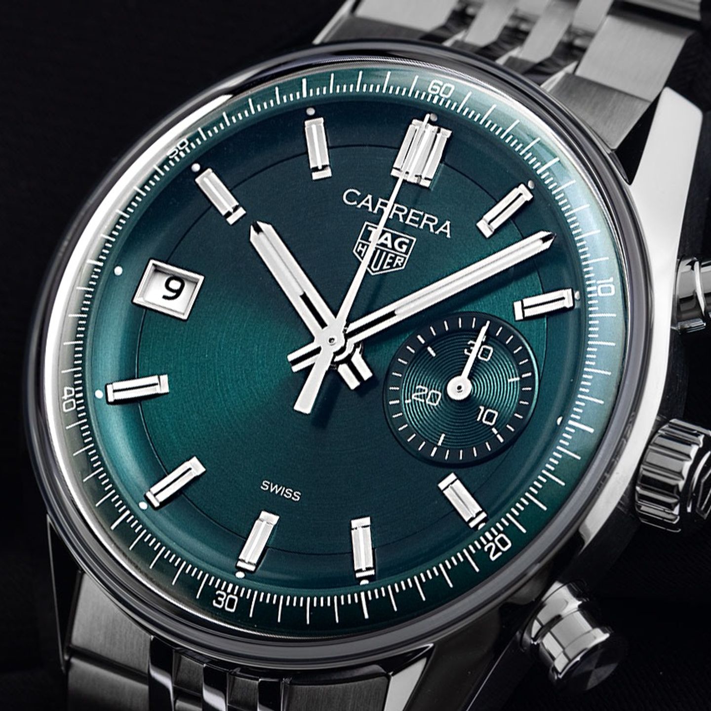 TAG Heuer Carrera CBS2211.BA0048 (2025) - Green dial 39 mm Steel case (3/7)