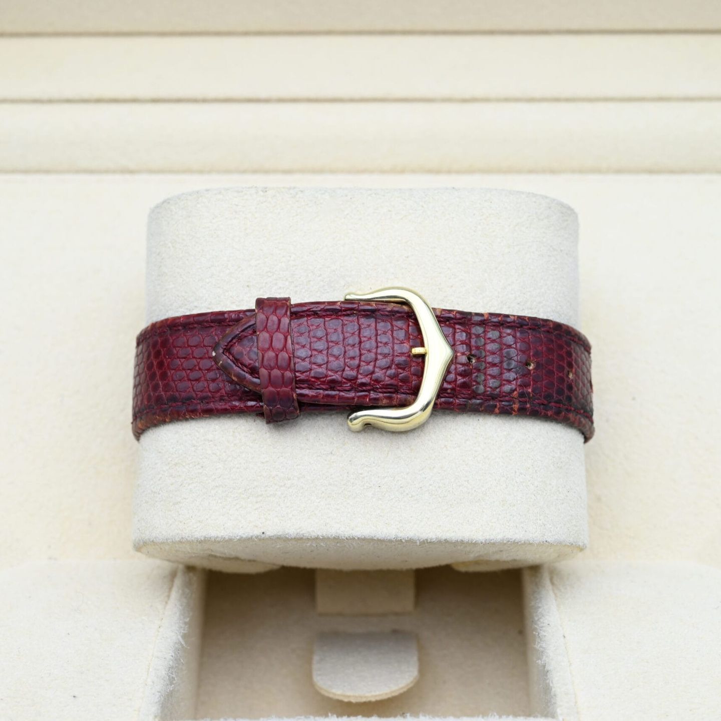 Cartier Tank Unknown (Unknown (random serial)) - Red dial 20 mm Silver case (6/8)