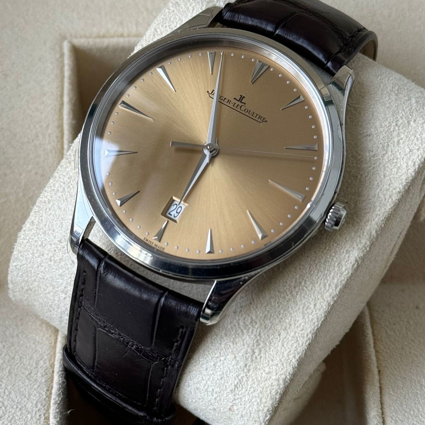 Jaeger-LeCoultre Master Ultra Thin Date Q1288430 (Unknown (random serial)) - Champagne dial 40 mm Steel case (3/7)