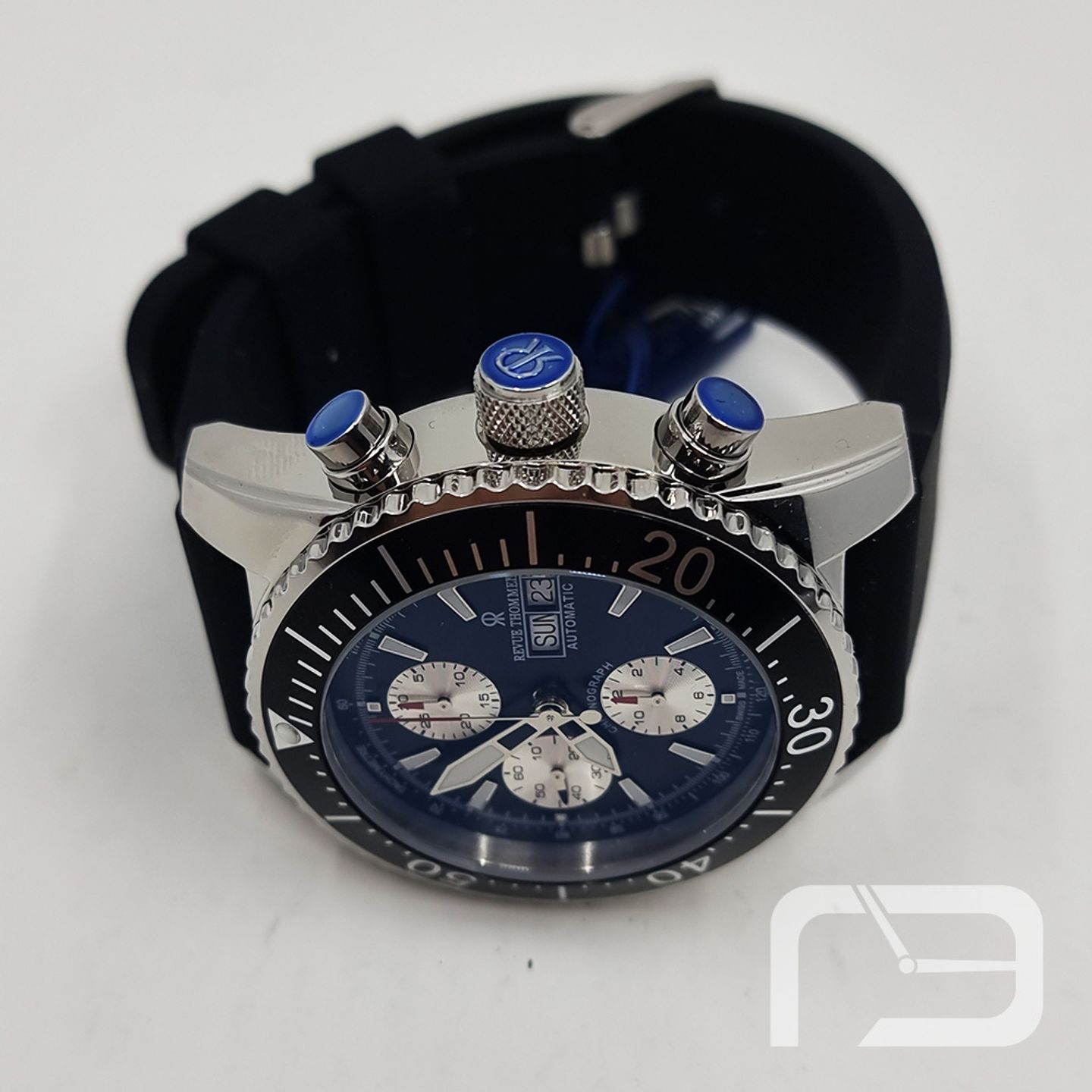 Revue Thommen Diver's Day-Date Chronograph 17030.6535 - (6/8)