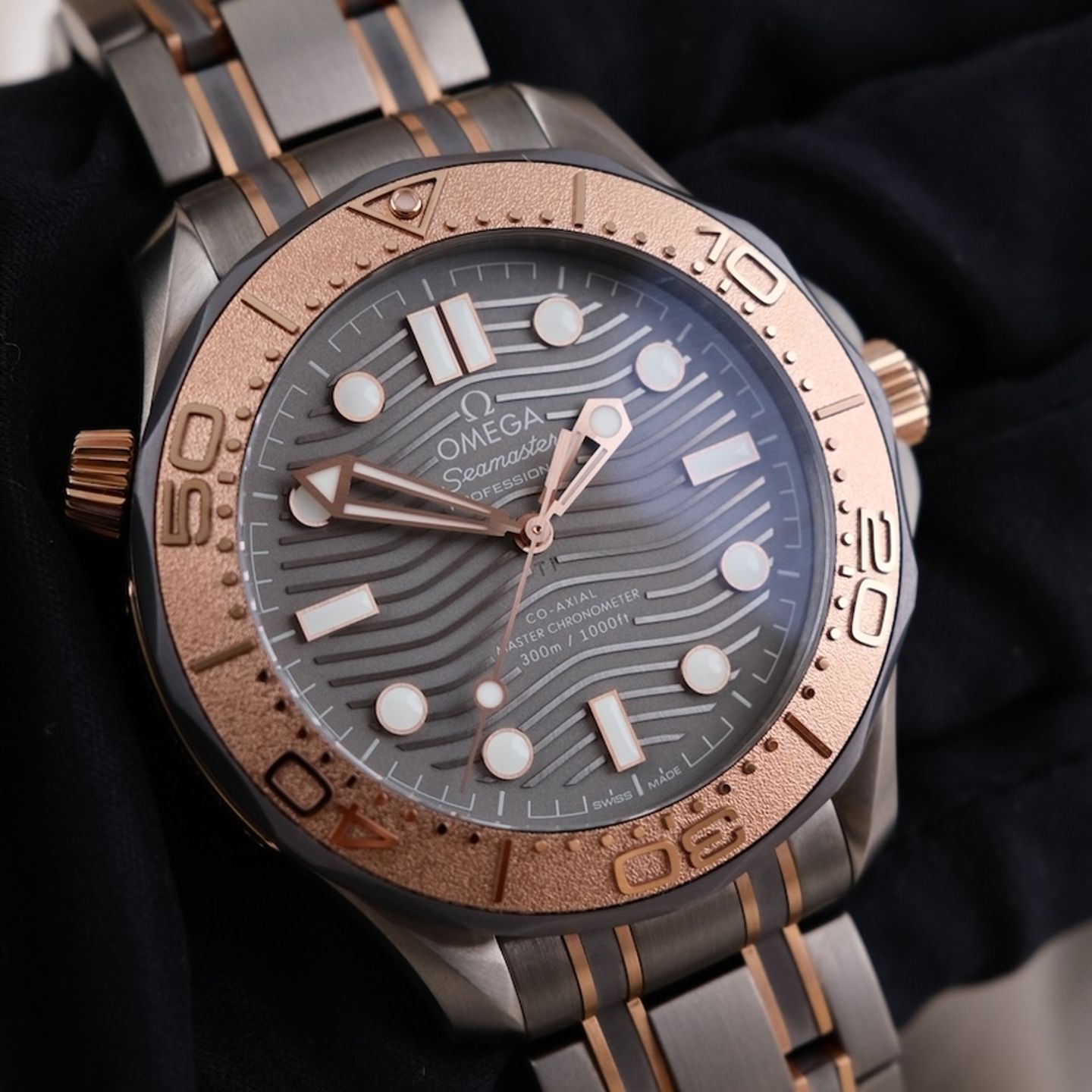 Omega Seamaster Diver 300 M 210.60.42.20.99.001 - (4/8)