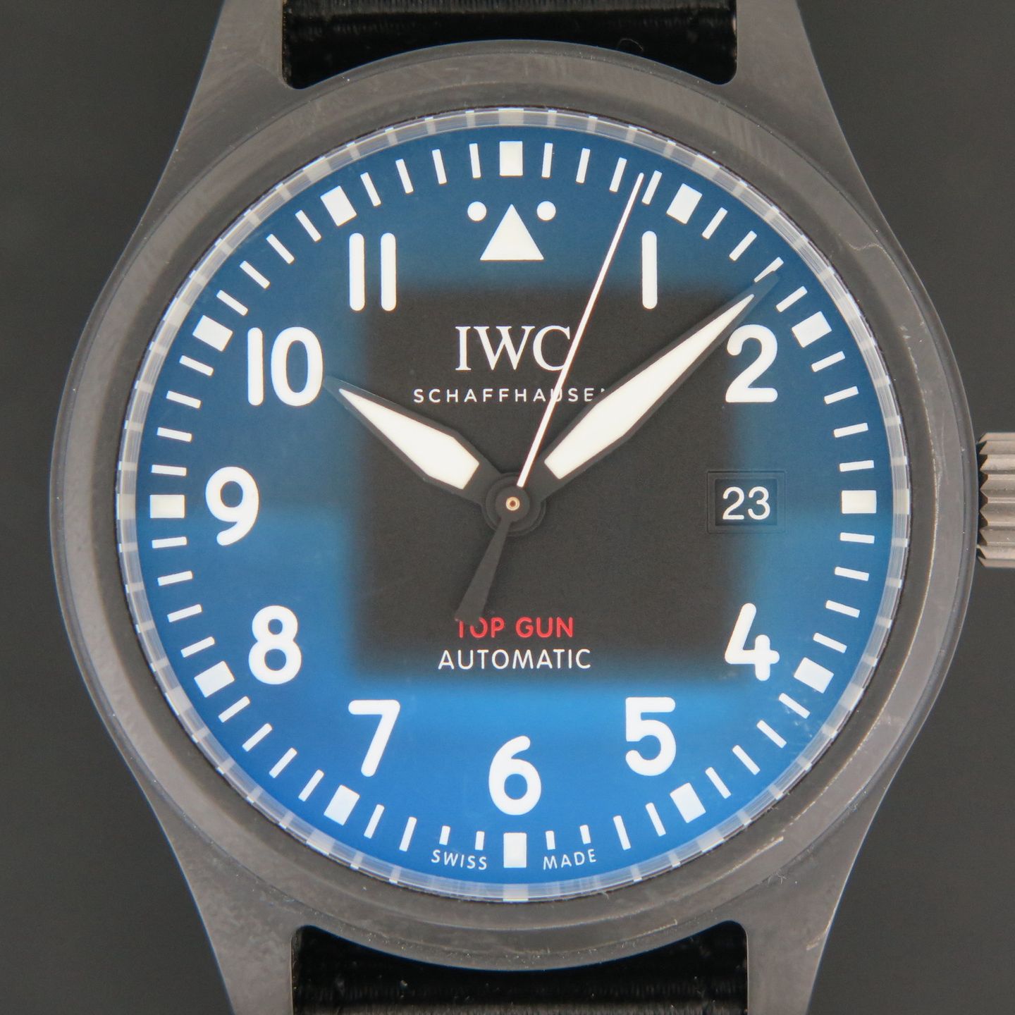 IWC Pilot IW326901 (2020) - Black dial 41 mm Ceramic case (2/4)