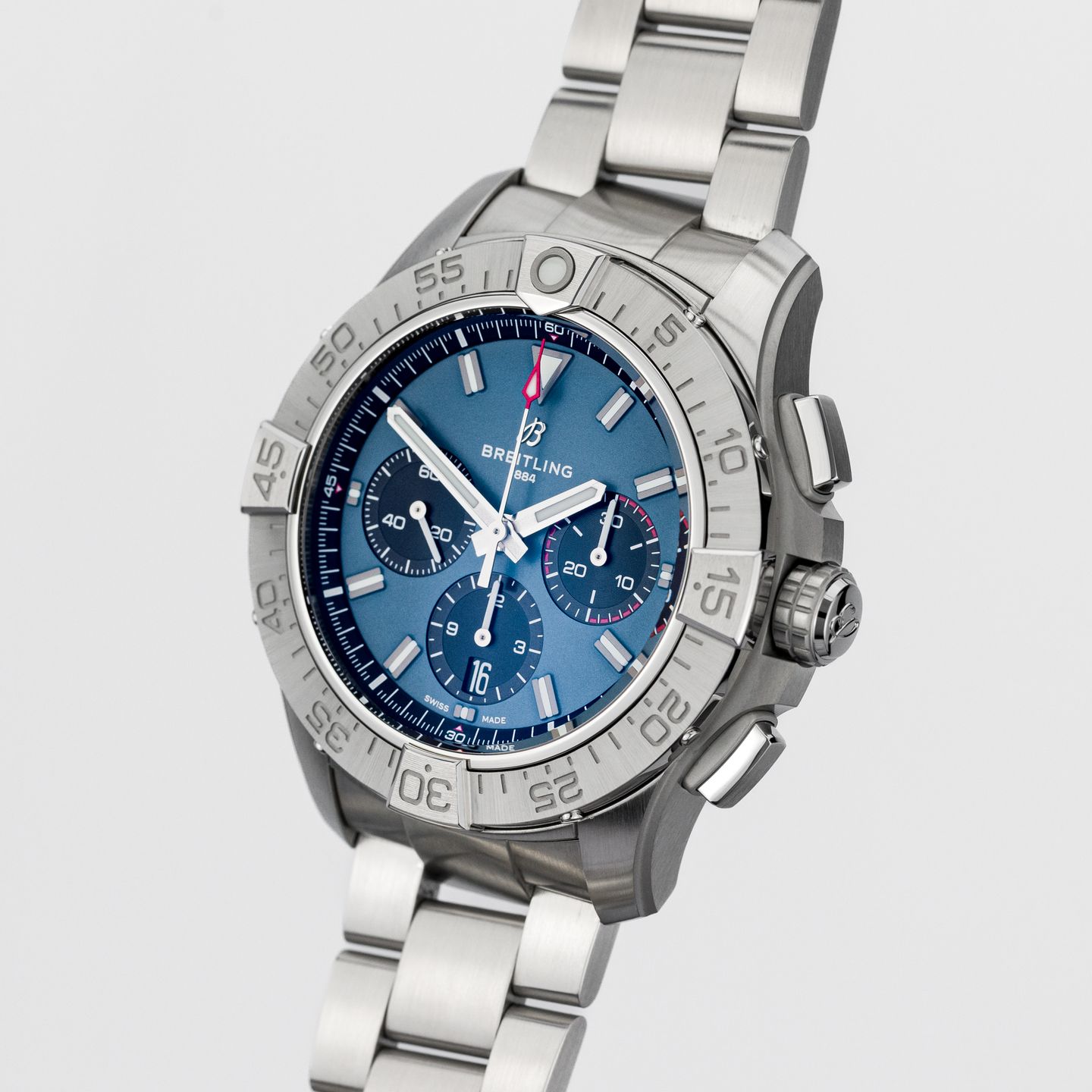 Breitling Avenger AB0147101C1A1 - (2/8)