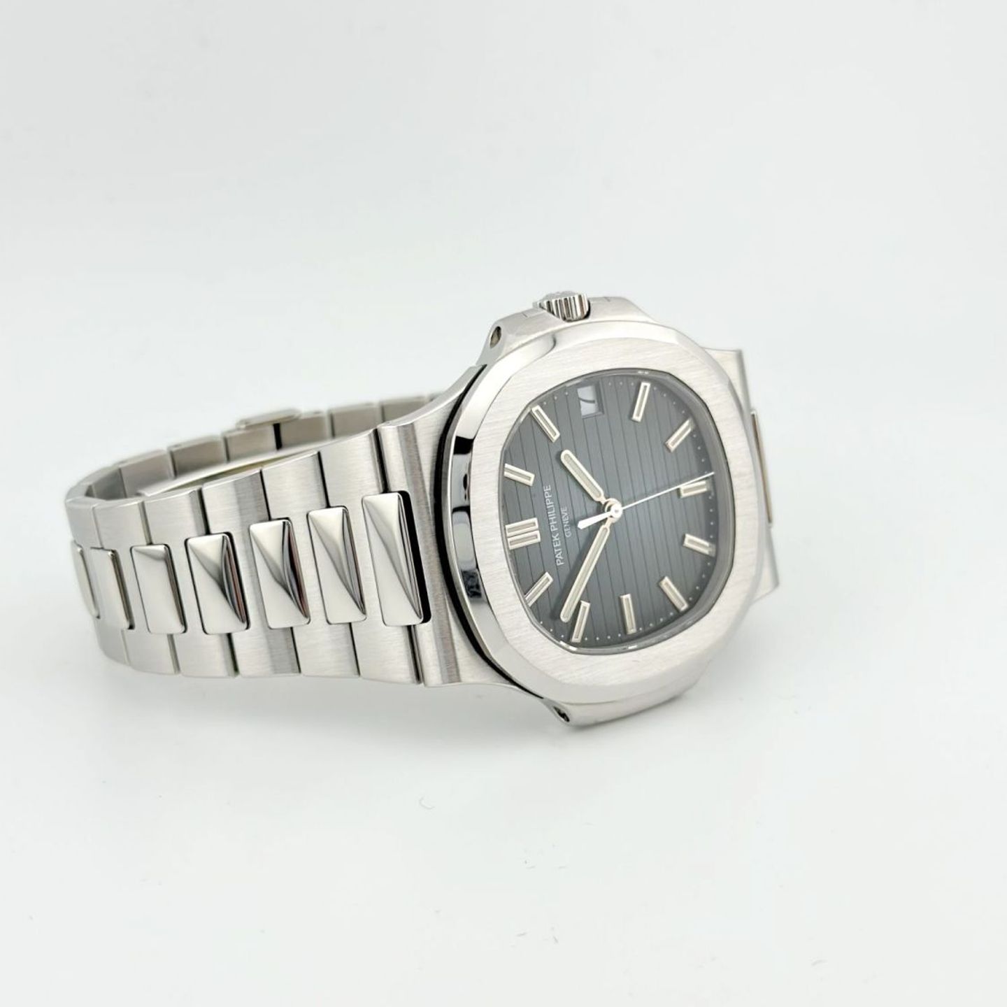 Patek Philippe Nautilus 5711/1A-010 - (5/7)