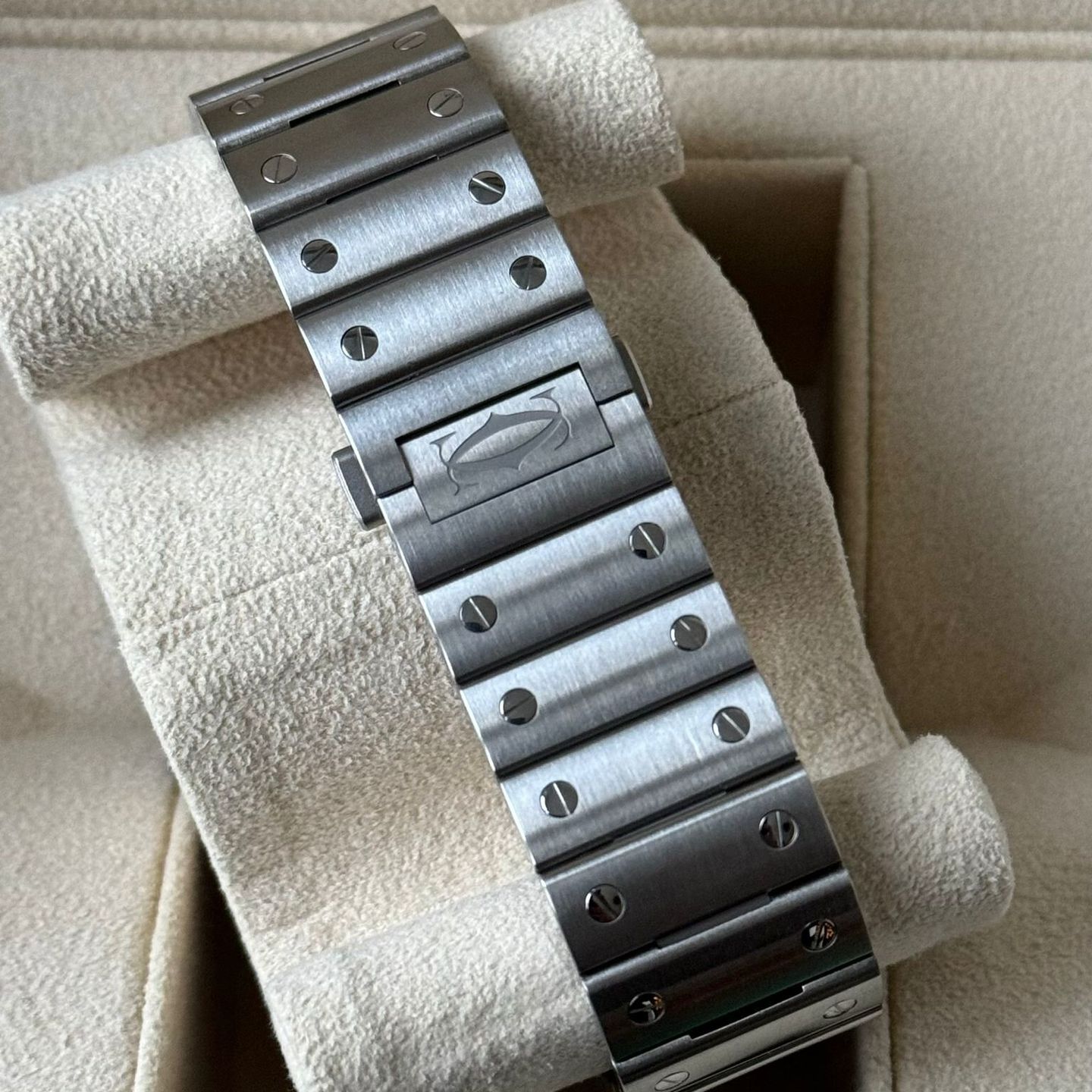 Cartier Santos WSSA0018 (2023) - Silver dial 40 mm Steel case (6/7)