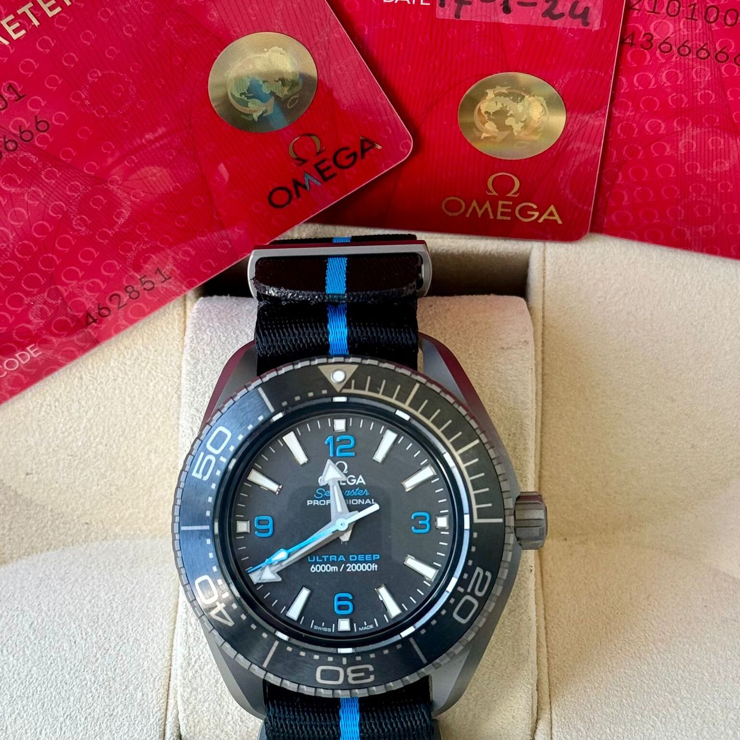 Omega Seamaster Planet Ocean 215.92.46.21.01.001 (2024) - Zwart wijzerplaat 46mm Titanium (7/8)