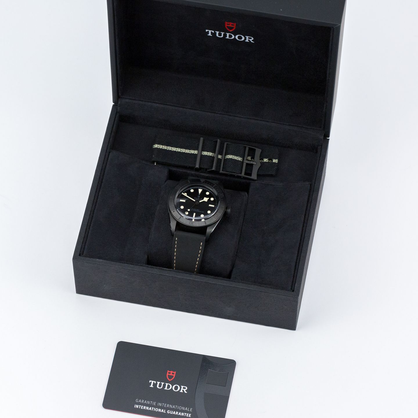 Tudor Black Bay 79210CNU (2022) - Zwart wijzerplaat 41mm Keramiek (2/8)