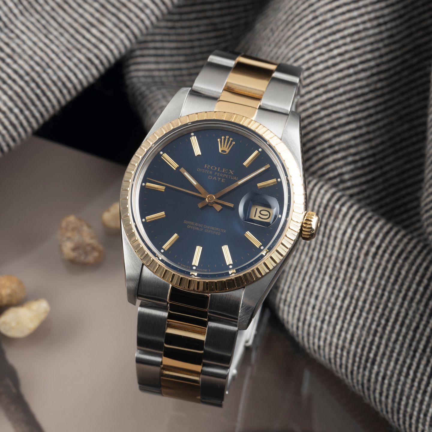 Rolex Oyster Perpetual Date 15053 - (1/8)