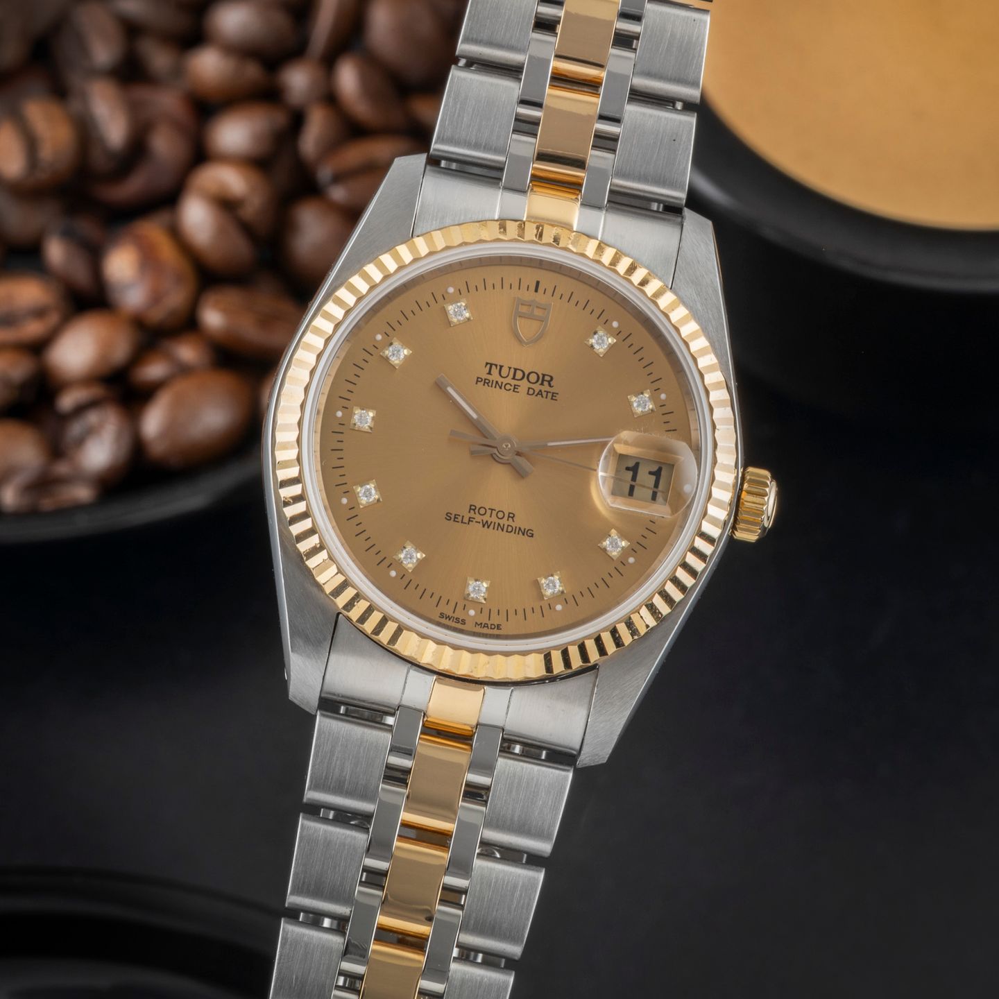 Tudor Prince Date 74033 - (3/8)