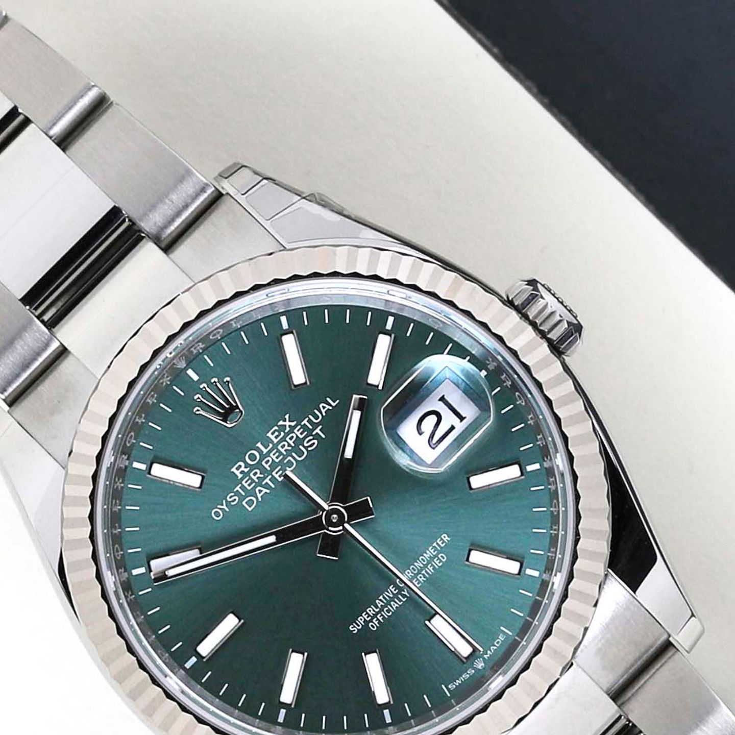 Rolex Datejust 36 126234 (2024) - Groen wijzerplaat 36mm Staal (3/8)