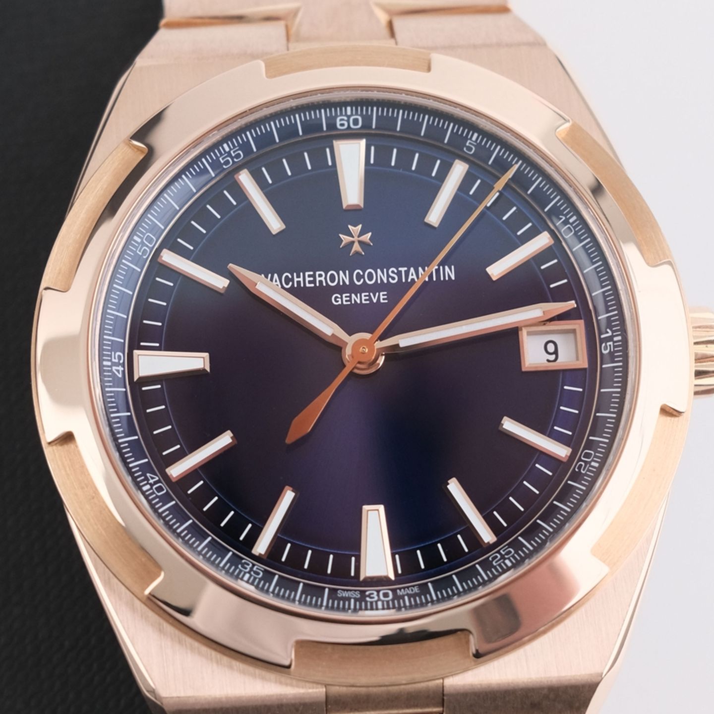 Vacheron Constantin Overseas 4500V/110R-B705 (2023) - Blauw wijzerplaat 42mm Roségoud (4/8)