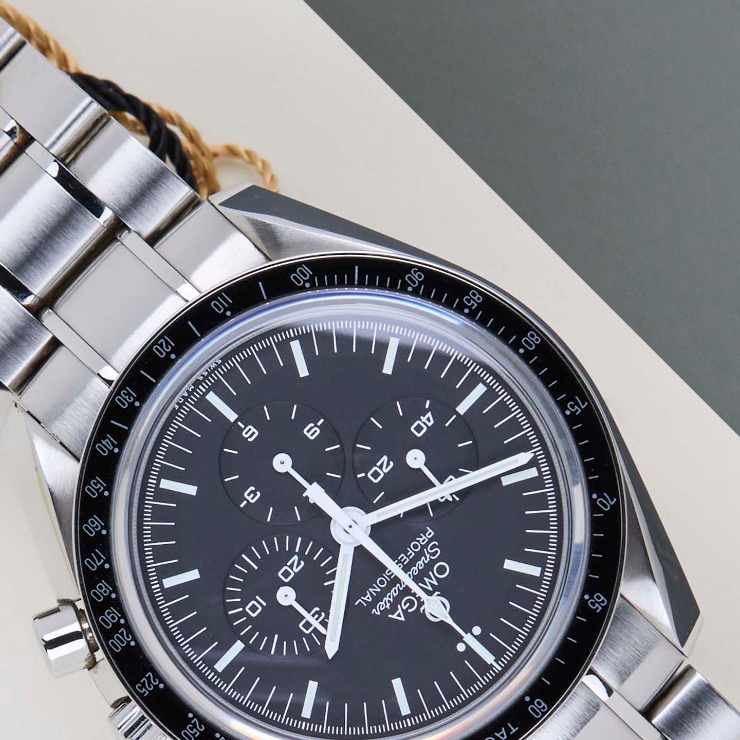 Omega Speedmaster Professional Moonwatch 311.30.42.30.01.006 - (4/8)