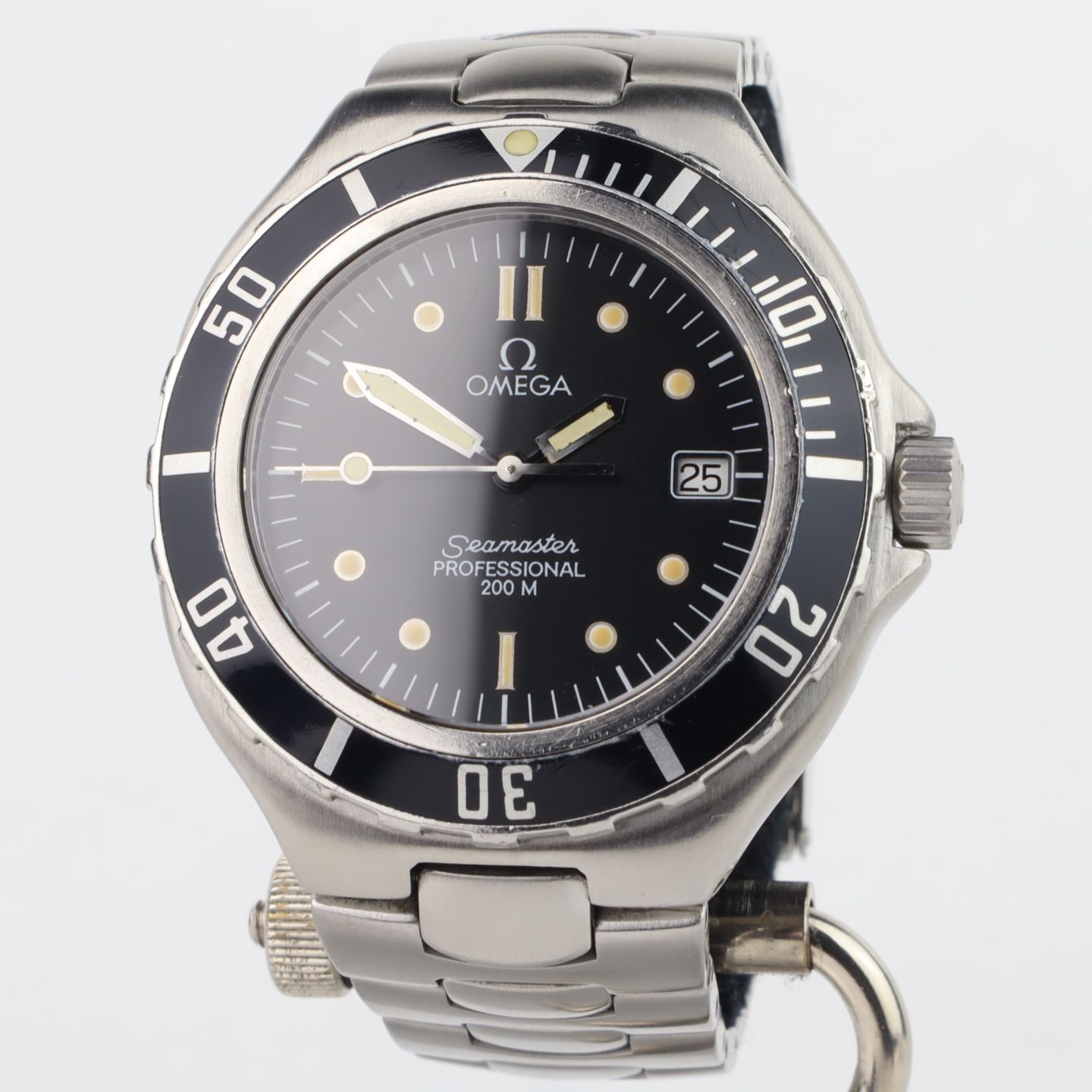 Omega Seamaster 396.1062 (1993) - Black dial 38 mm (1/8)