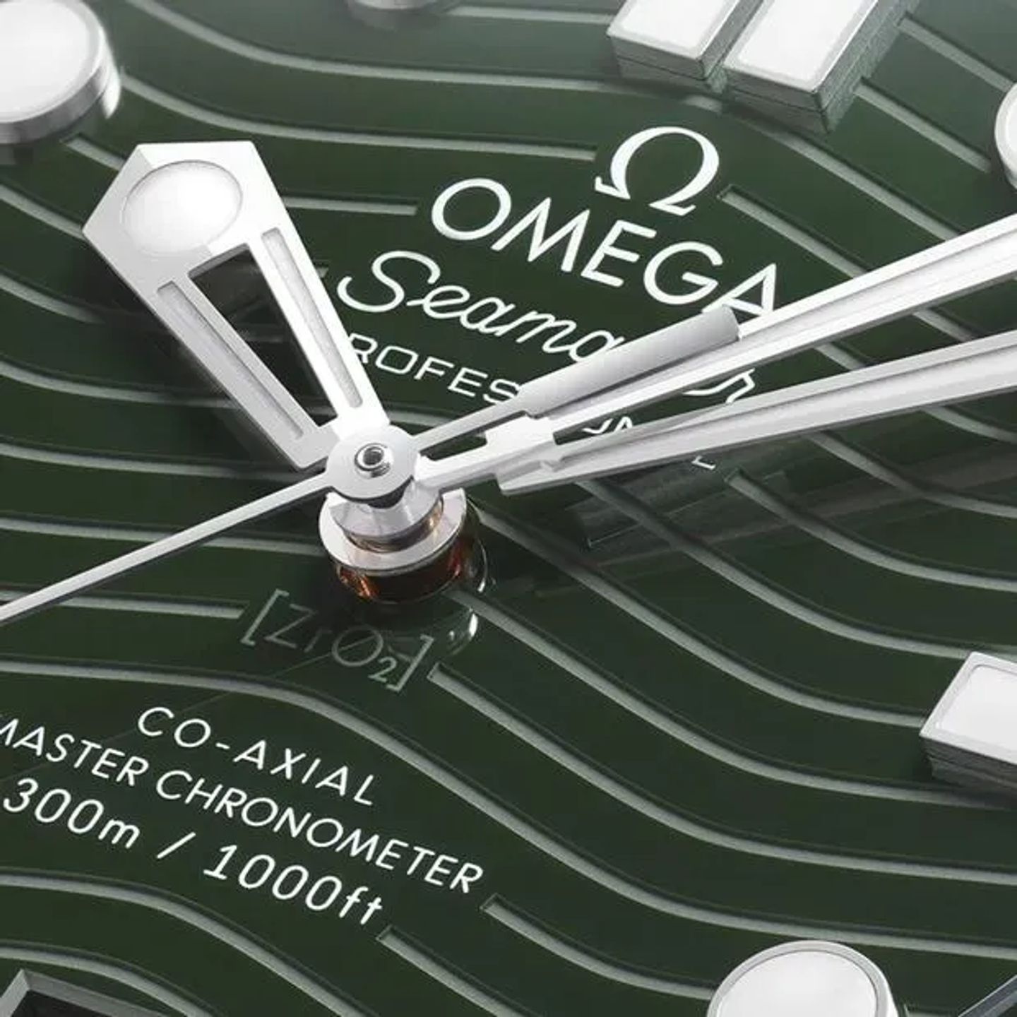 Omega Seamaster Diver 300 M 210.32.42.20.10.001 (2025) - Groen wijzerplaat 42mm Staal (6/6)