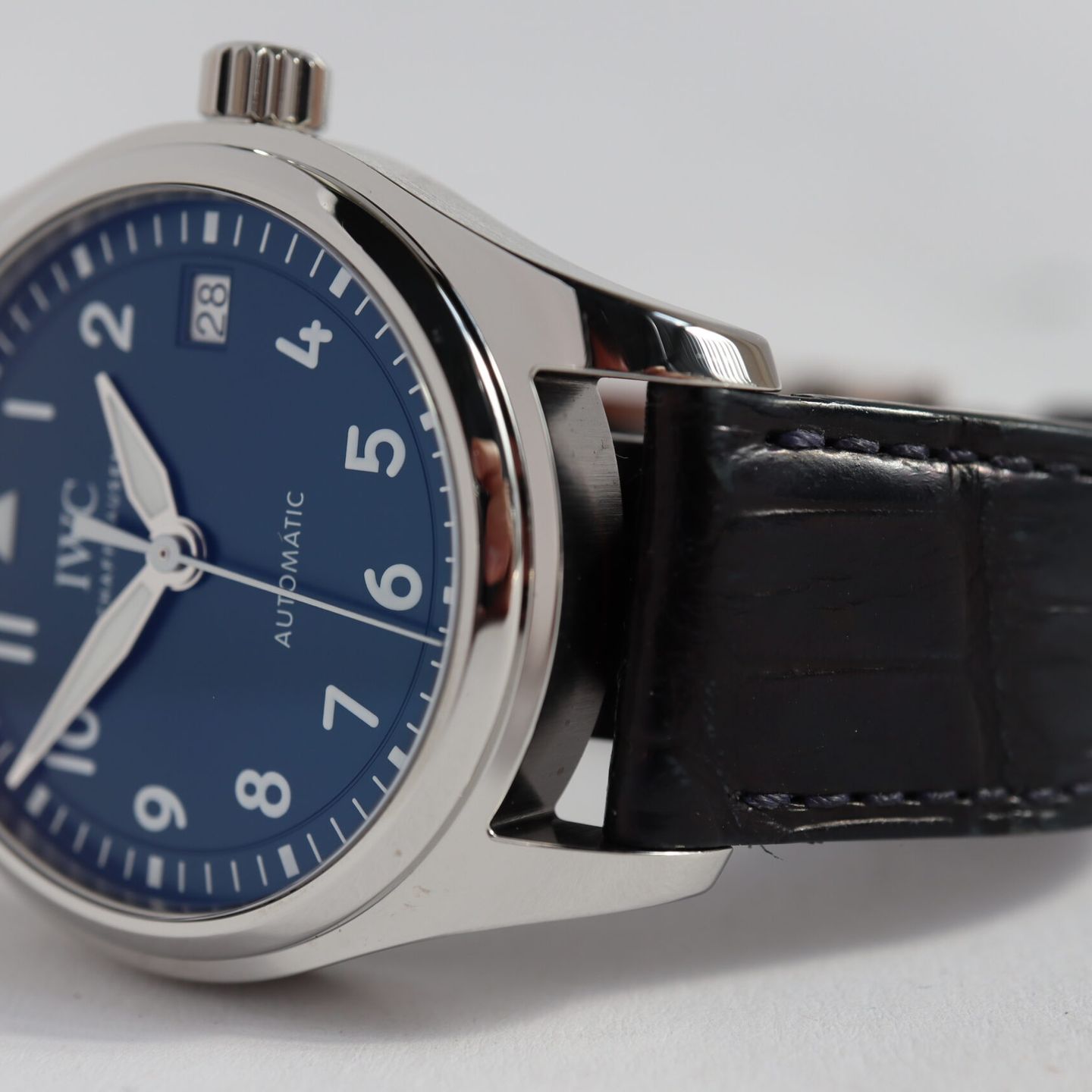 IWC Pilot's Watch Automatic 36 IW324008 (2019) - Blauw wijzerplaat 36mm Staal (3/8)