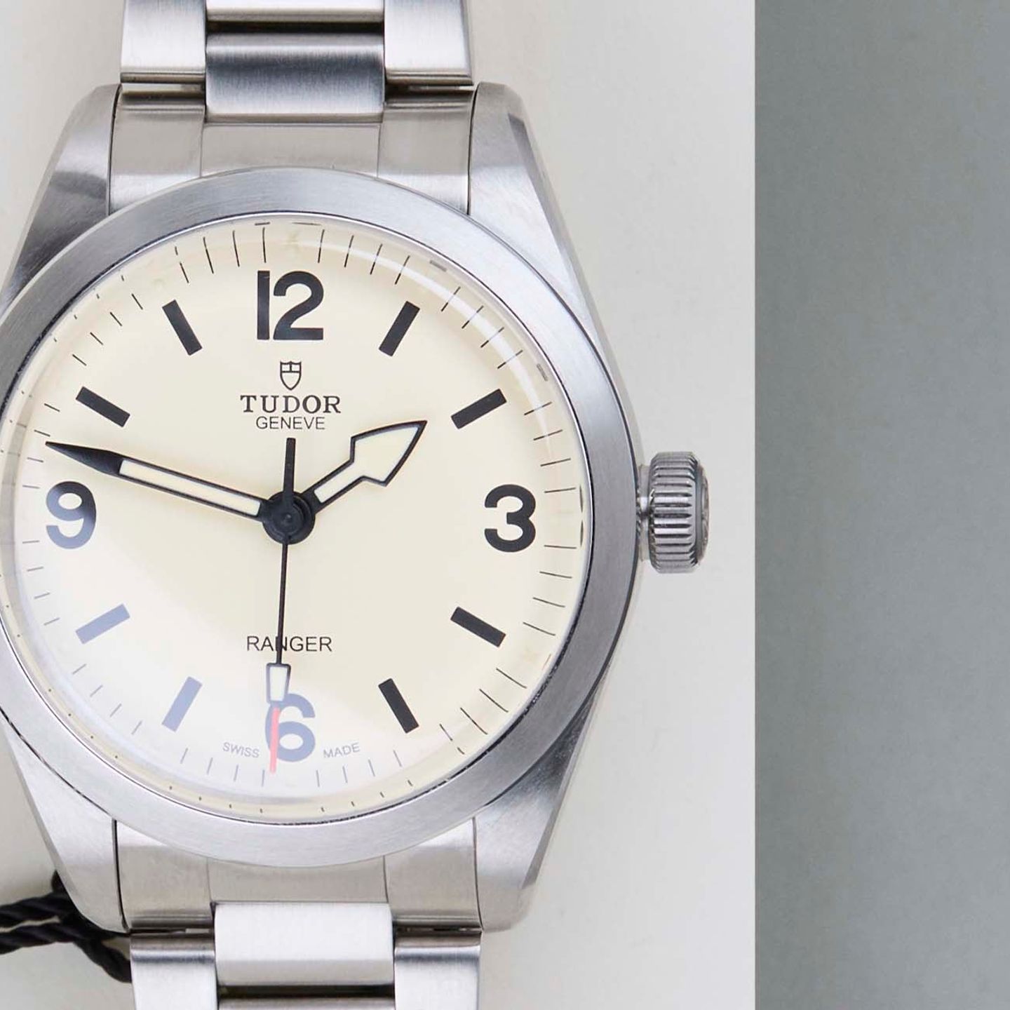 Tudor Ranger 79950 (2026) - Zwart wijzerplaat 39mm Staal (4/8)