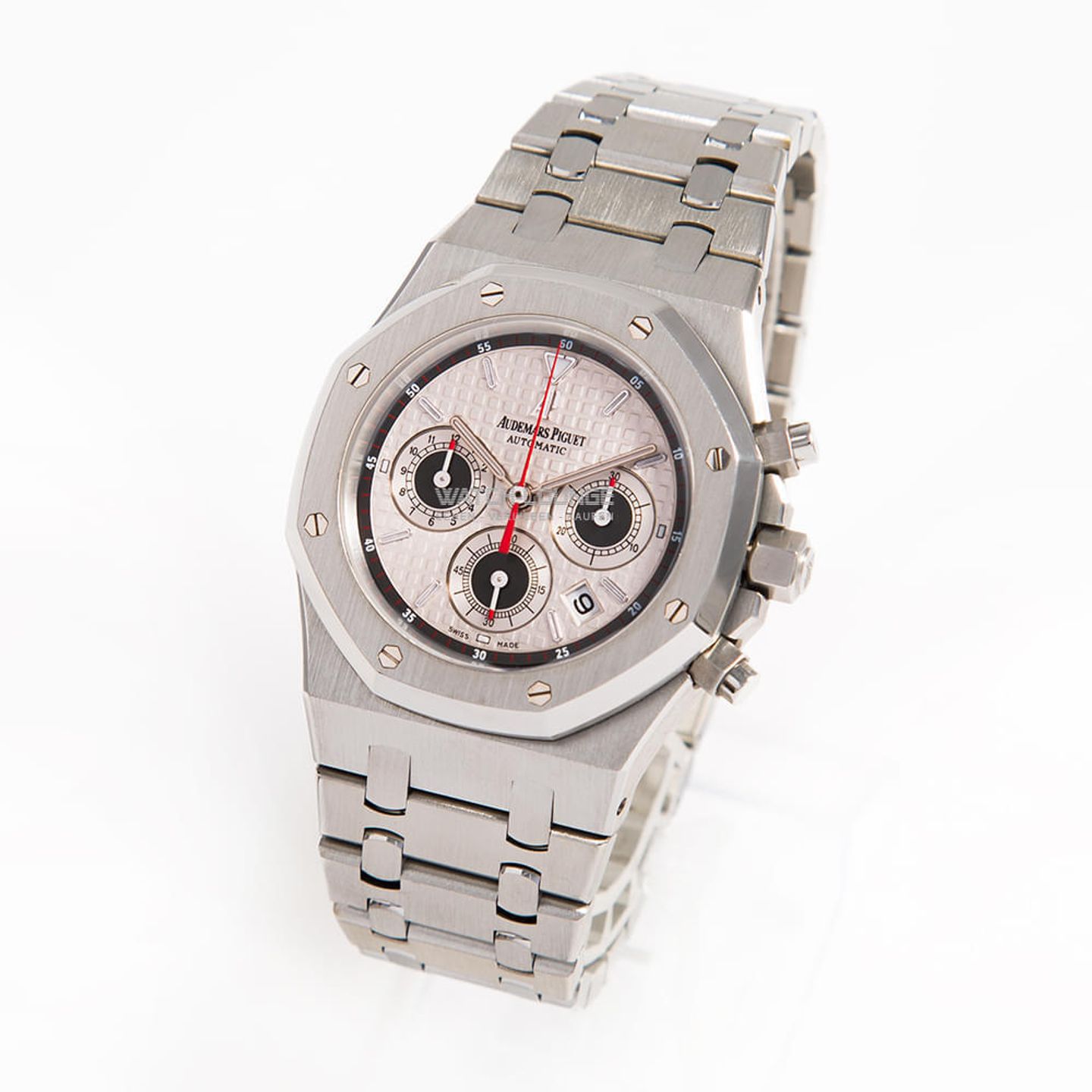 Audemars Piguet Royal Oak Chronograph 26300ST.OO.1110ST.06 (2016) - Silver dial 39 mm Steel case (5/8)