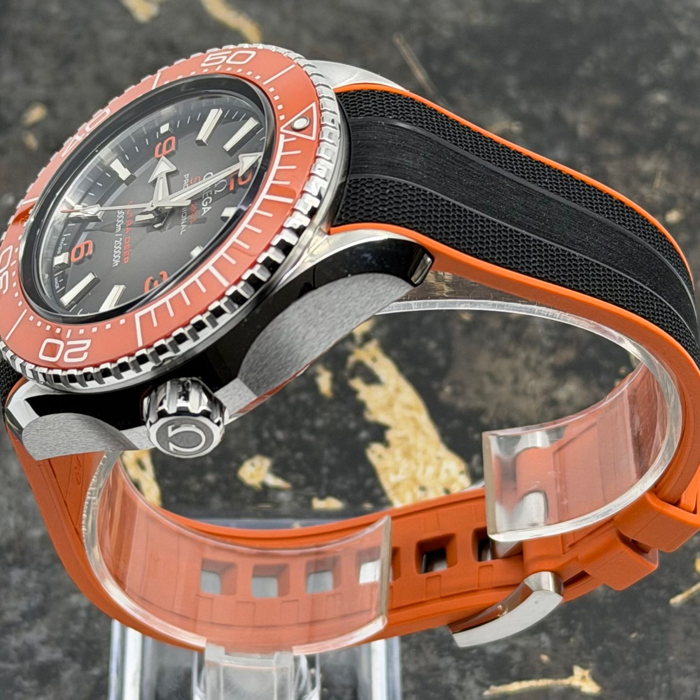 Omega Seamaster Planet Ocean 215.32.46.21.06.001 - (5/8)