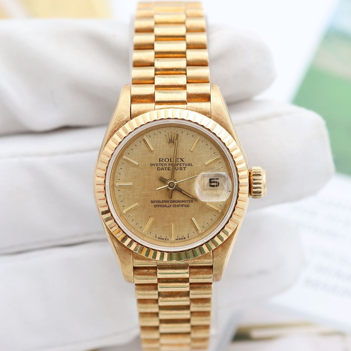 Rolex Lady-Datejust 69178 (Unknown (random serial)) - Champagne dial 26 mm Yellow Gold case (6/8)